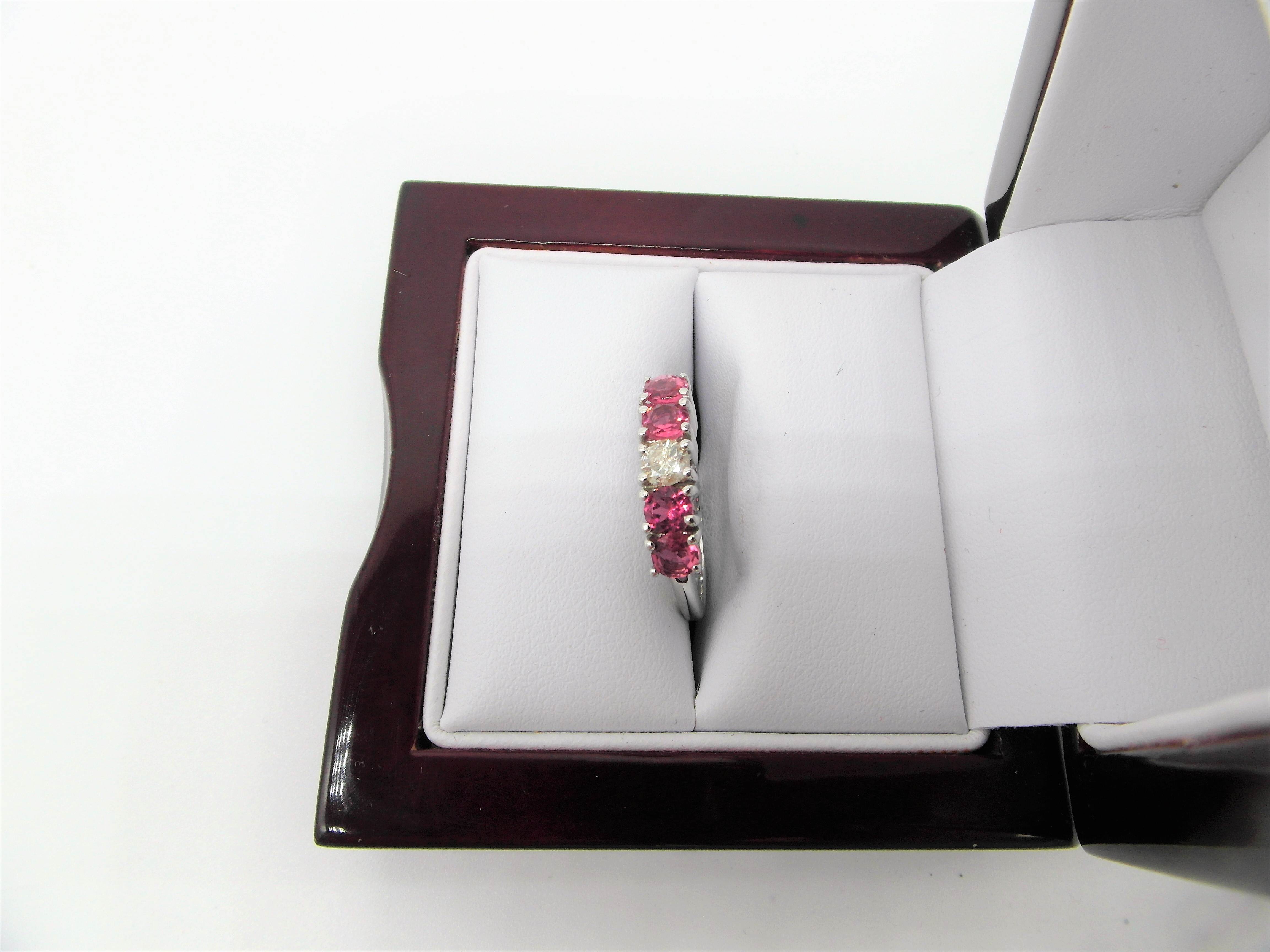 5 Stone Pink Sapphire & Diamond Ring - Image 5 of 5