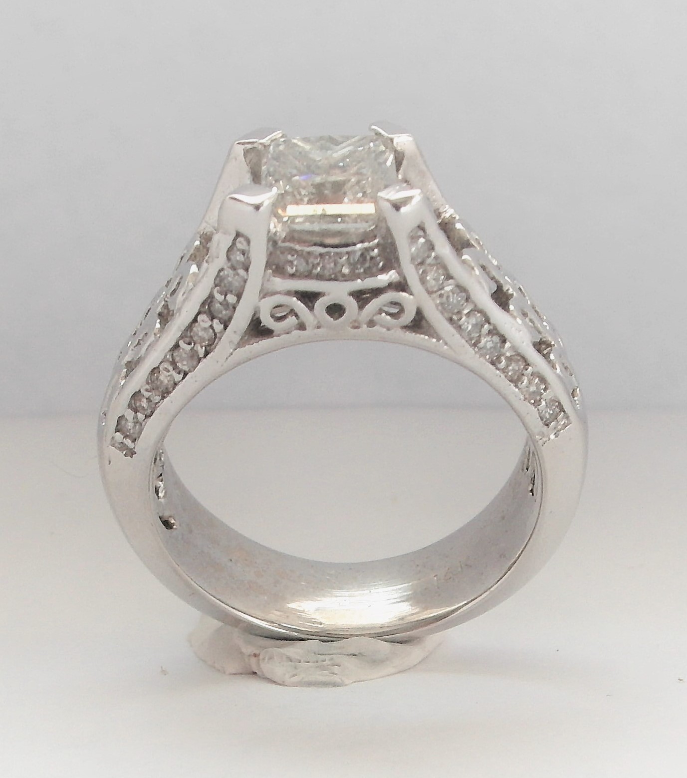 14Ct White Gold Single Stone Princess Cut Diamond Ring - Image 5 of 16