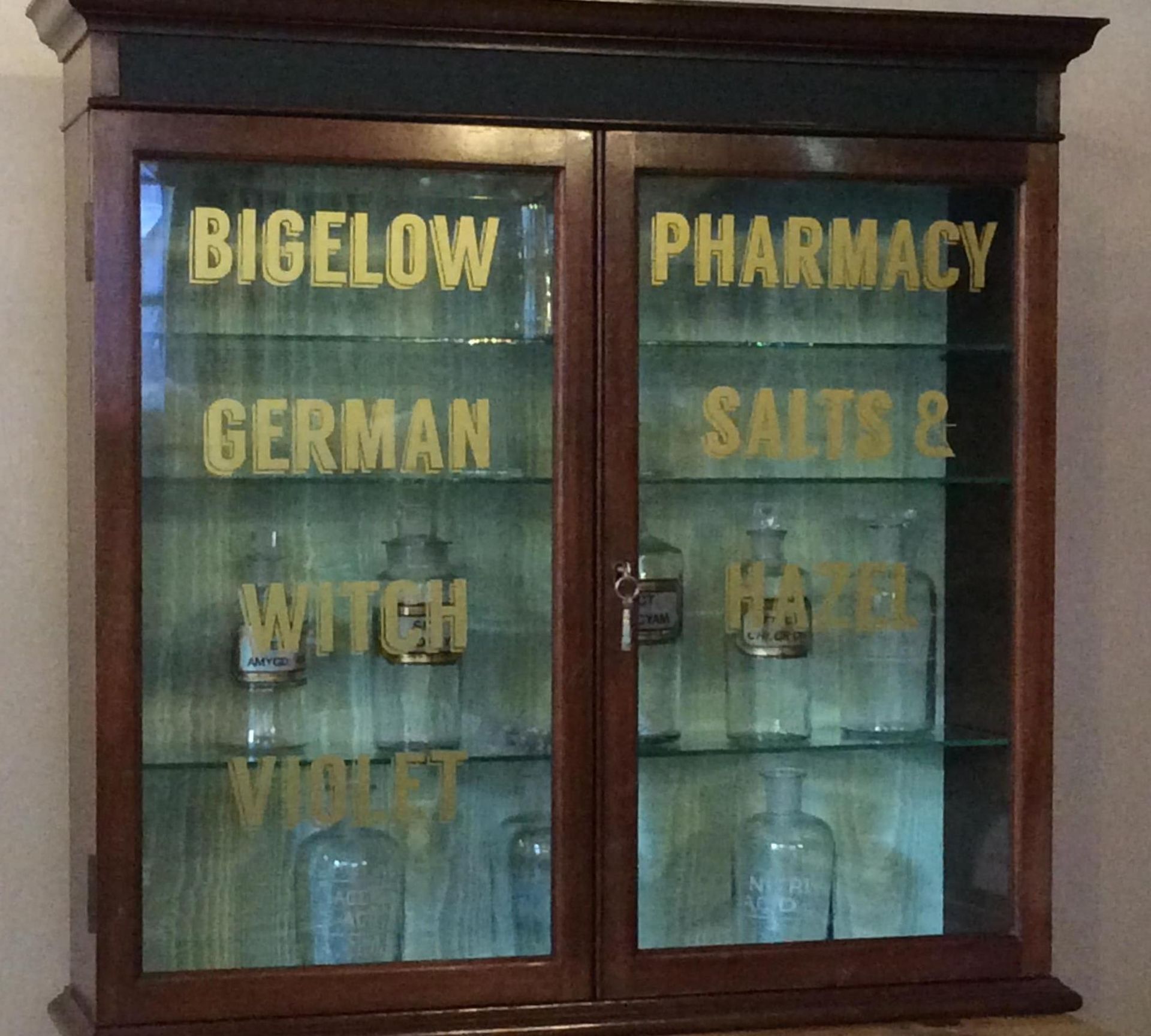 Excellent Pharmacy Mahogany Dispensing Cabinet - Image 9 of 16