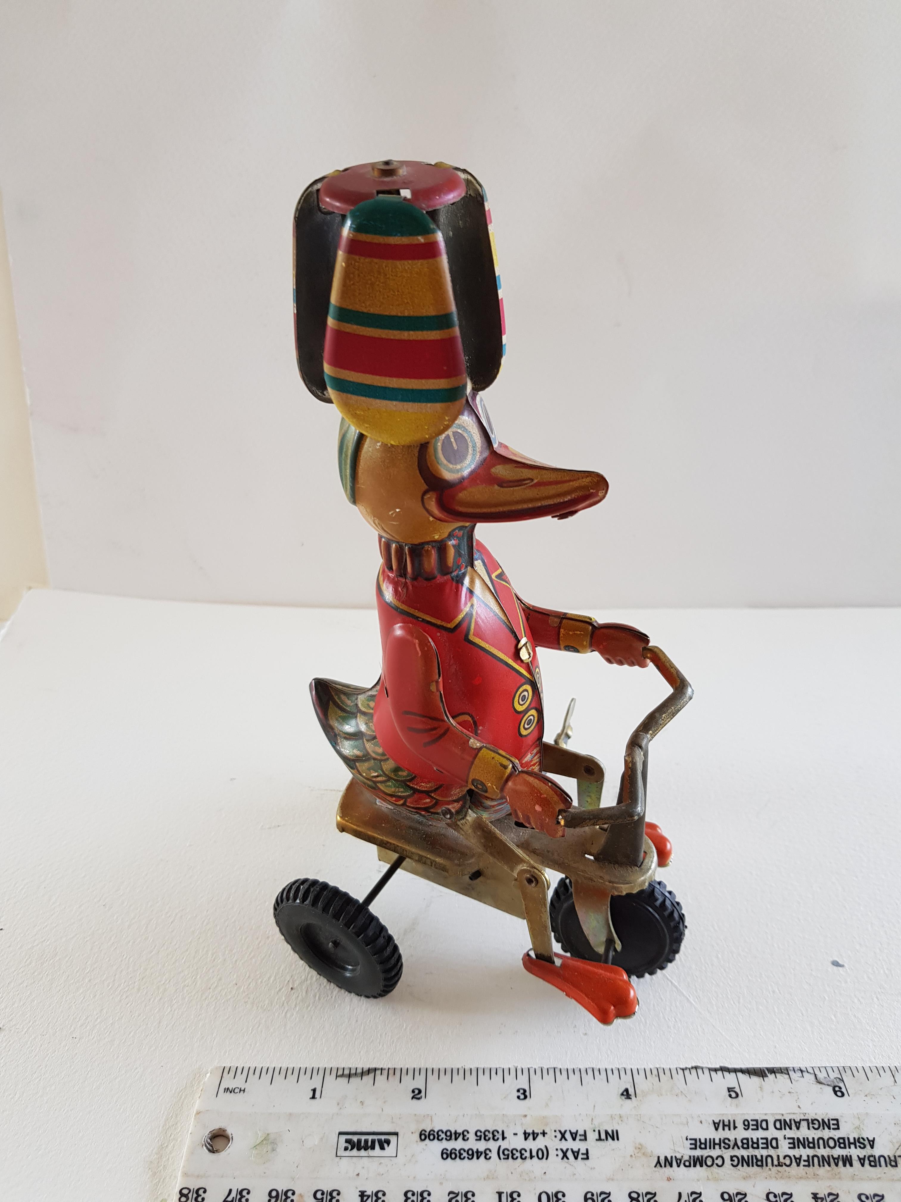 Vintage Tin Plate Wind Up Duck On a Bicycle - Image 2 of 2