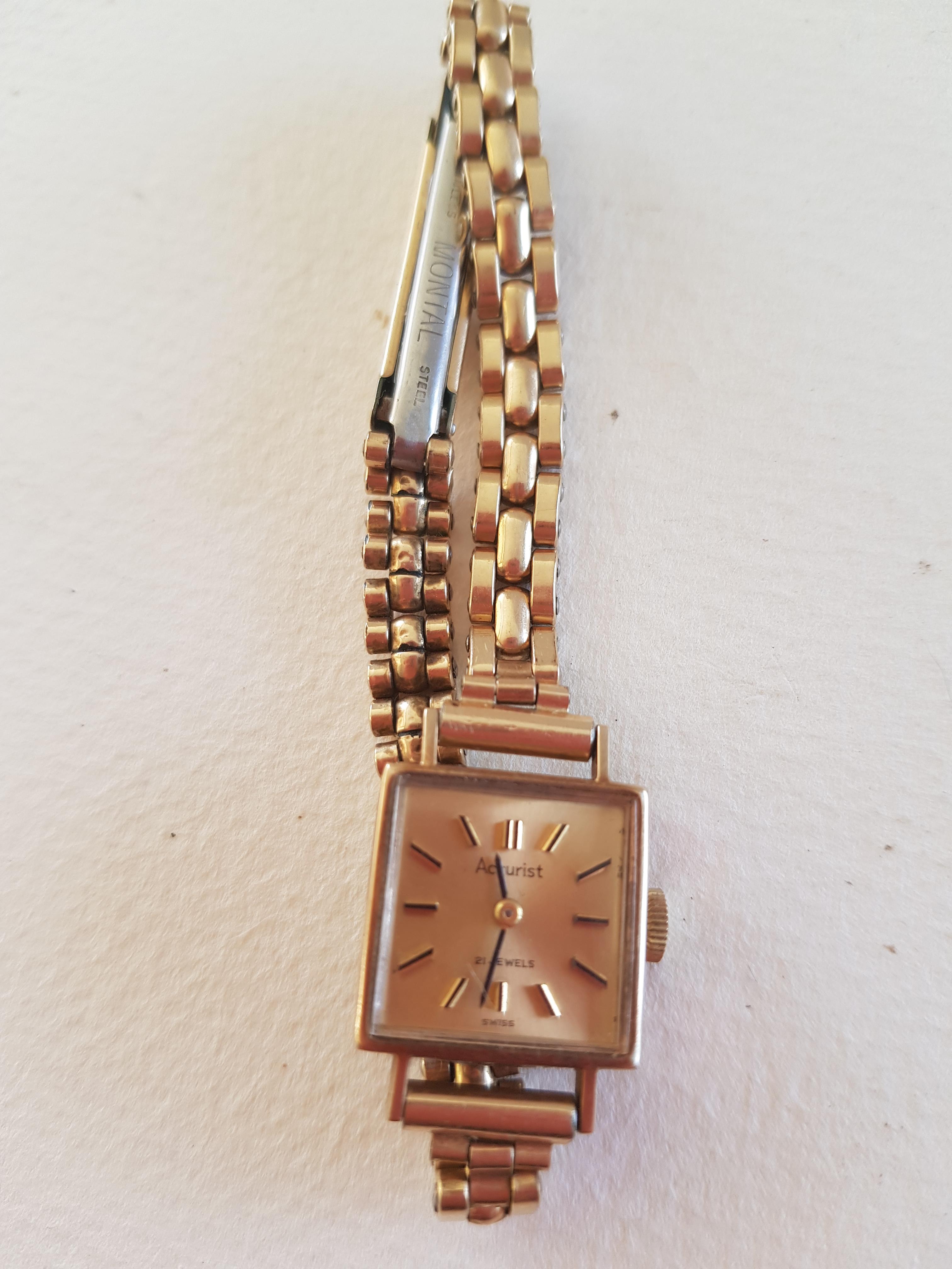 Ladies 9ct Gold Cased Accurist Watch - Image 2 of 3