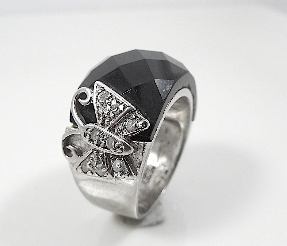 Silver ring set with Onyx - Image 2 of 4