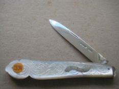 Victorian Mother of Pearl Hafted Silver Bladed Folding Fruit Knife