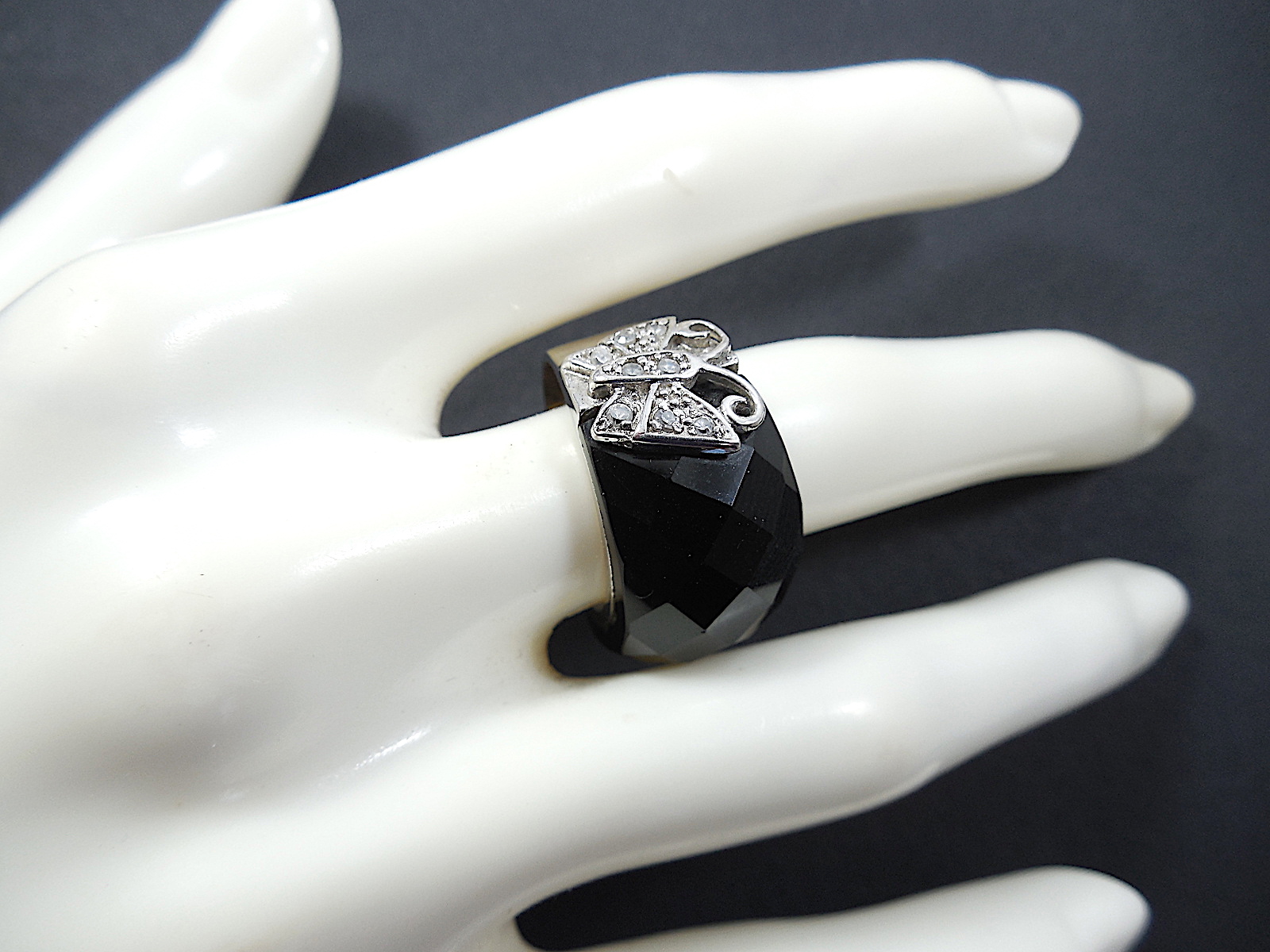 Silver ring set with Onyx - Image 4 of 4