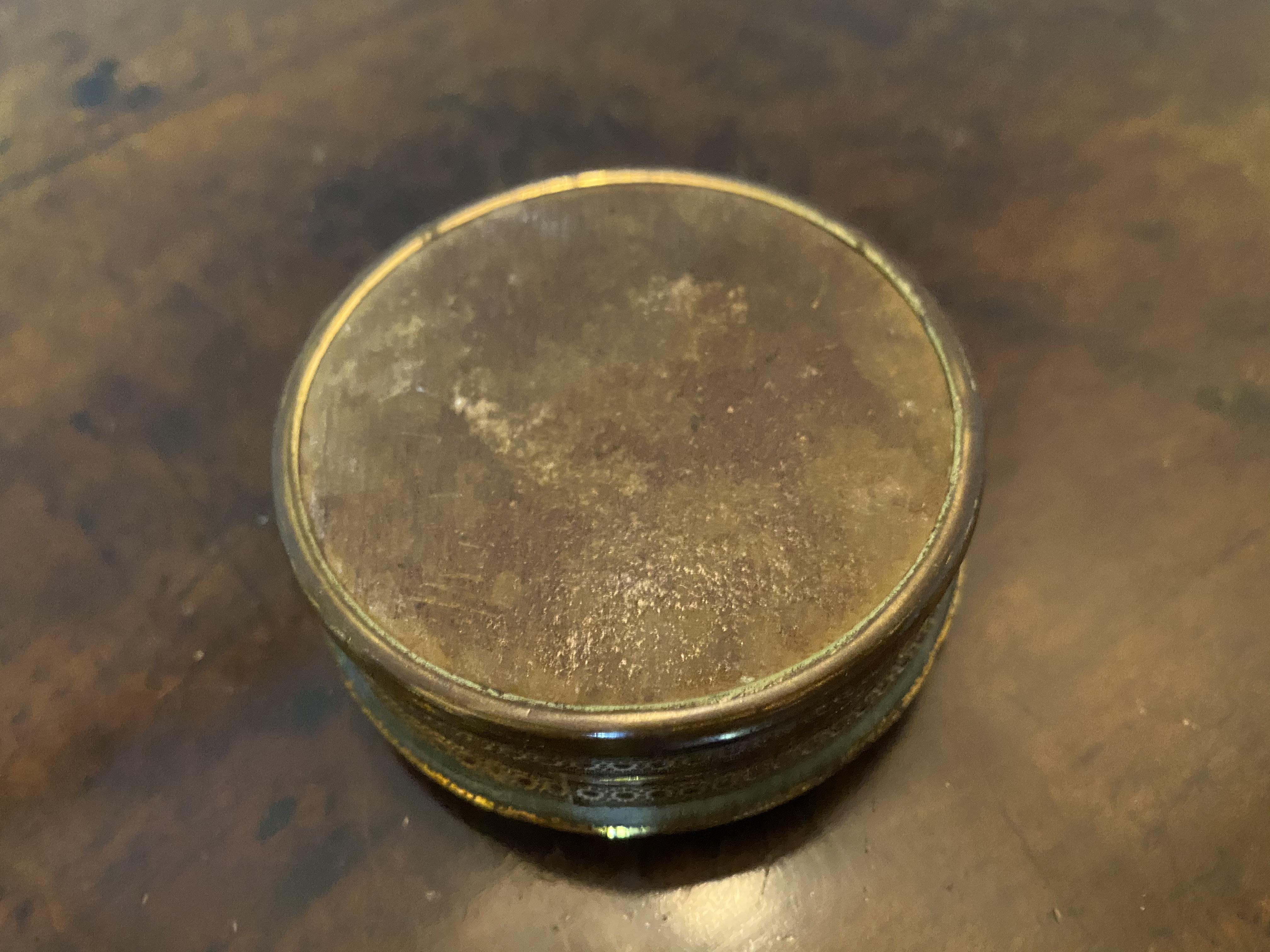 C19th brass french patch box - Image 2 of 3