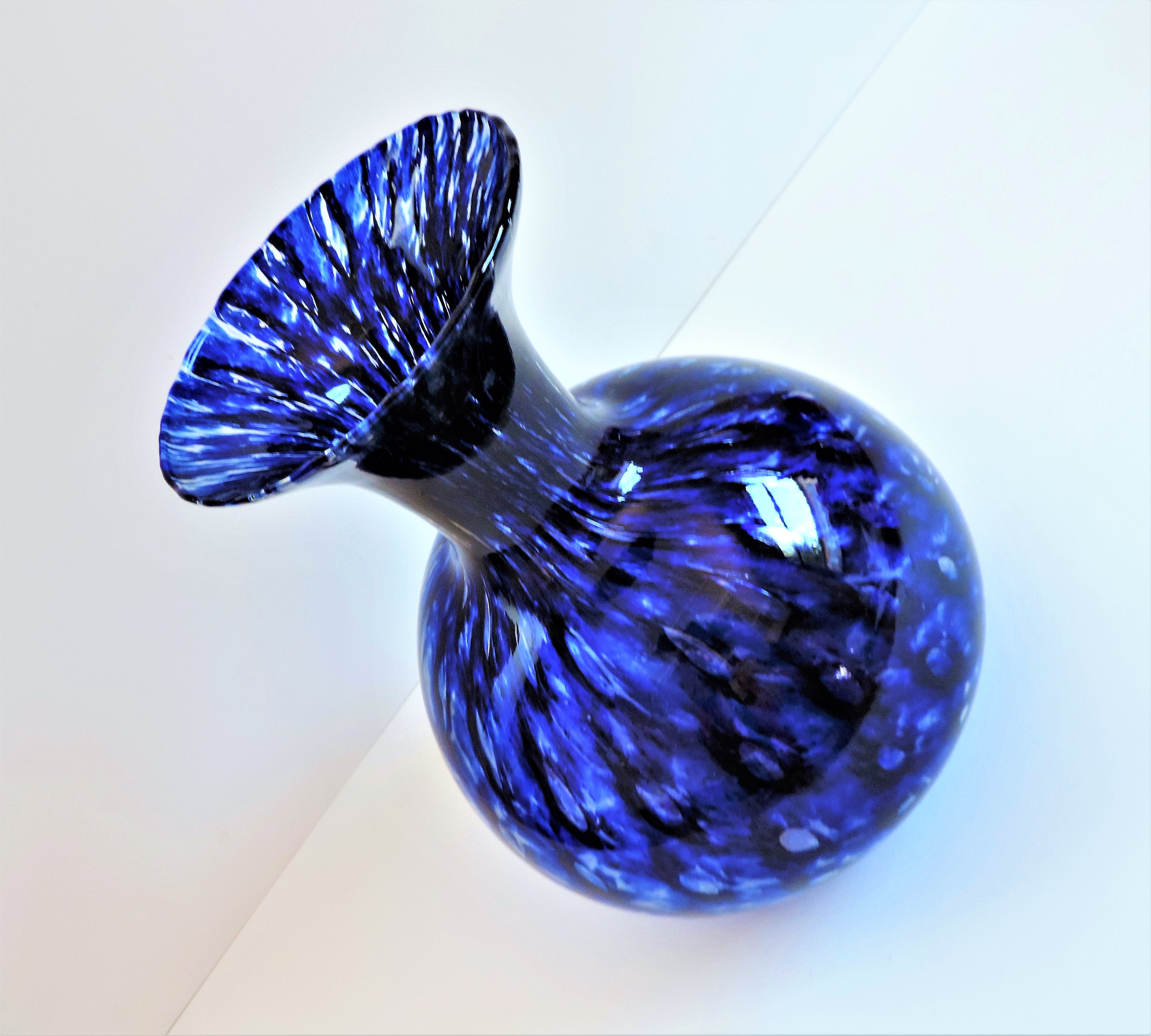 Murano Glass Globe Shaped Vase - Image 3 of 6