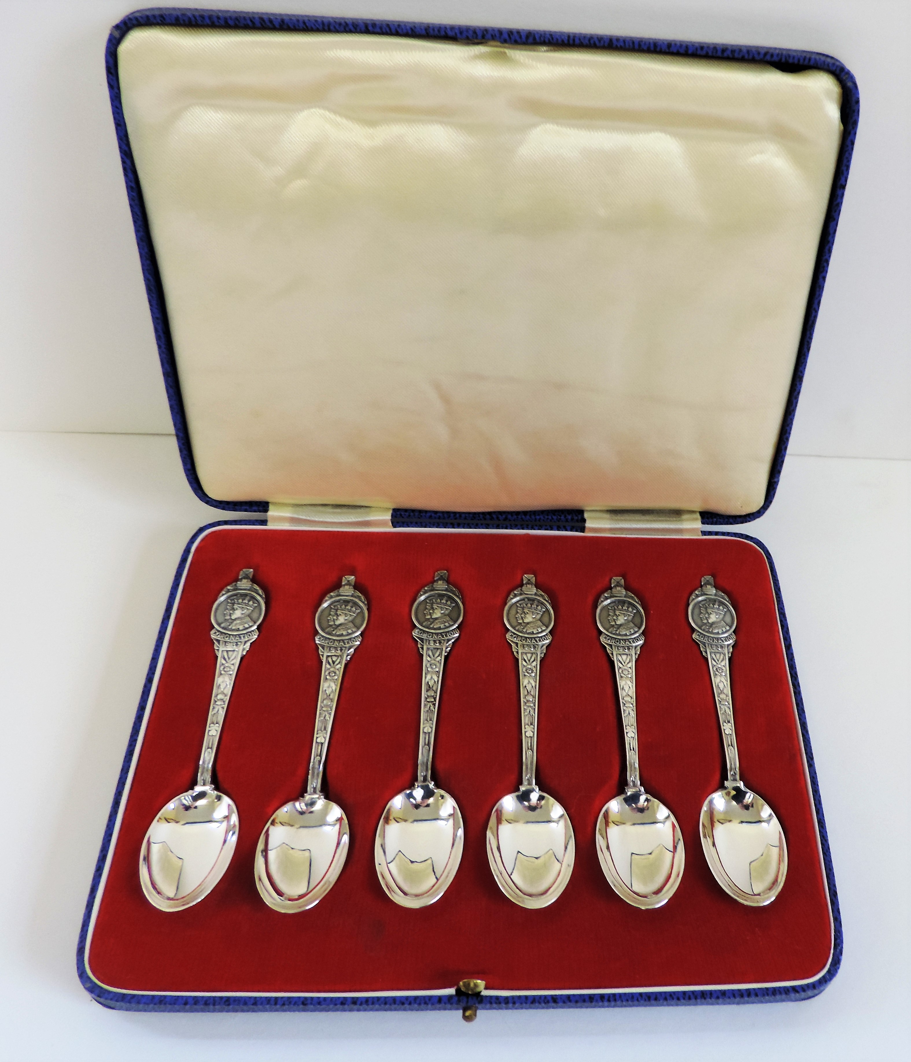 Cased Set George VI 1937 Coronation Silver Plated Spoons - Image 4 of 5