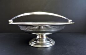 Mappin & Webb Silver Plated Cake/Sweets/Bread/Fruit Basket