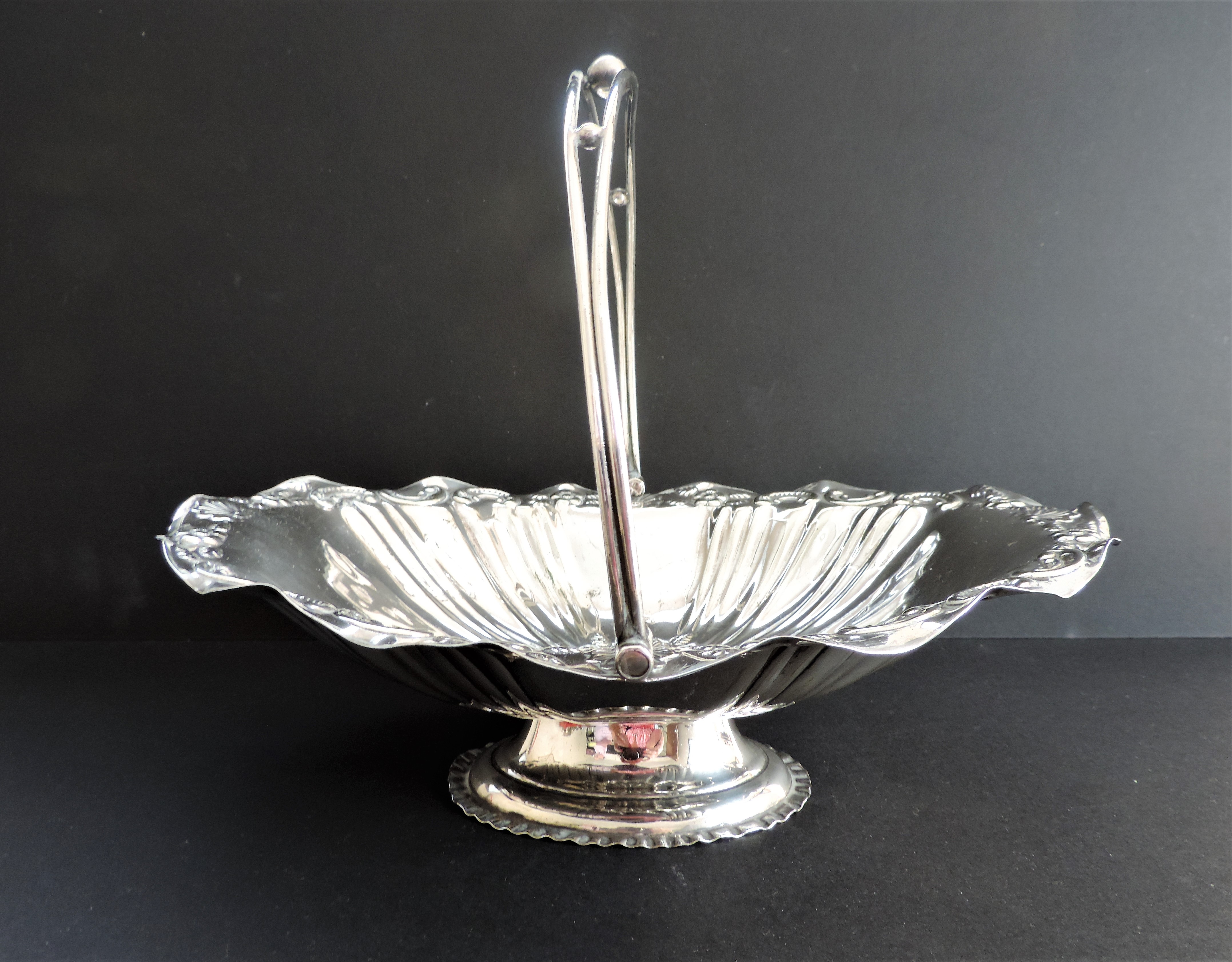 Antique Art Nouveau Silver Plated Cake or Fruit Basket c.1890's - Image 3 of 7