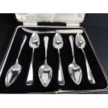 Vintage Art Deco Set of Grape Fruit Spoons & Knife