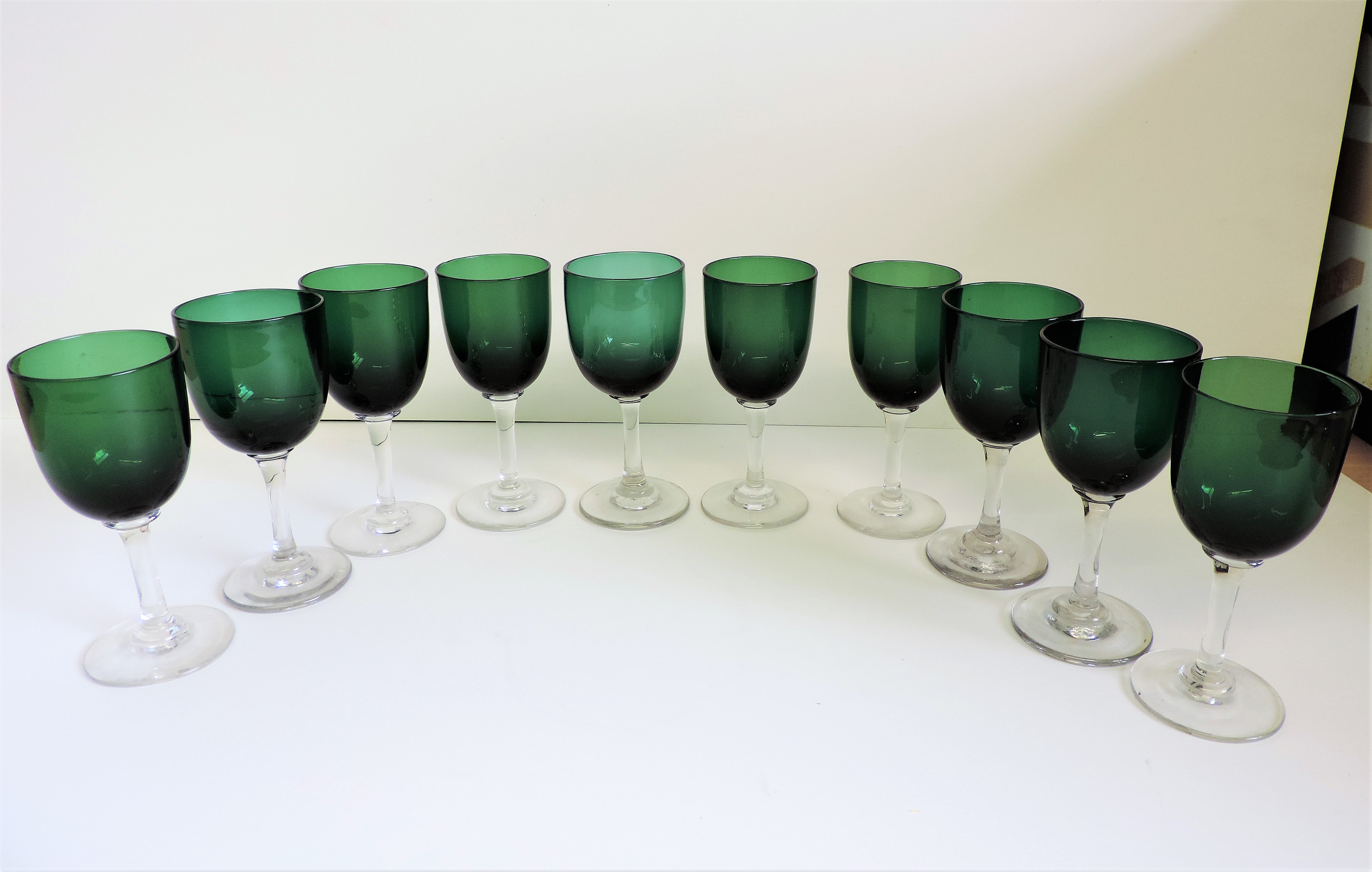 Suite of 10 Victorian Bristol Green Glasses for Wine/ Sherry/Port - Image 6 of 9