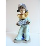 Lladro Nao Harlequins Concerto Clown