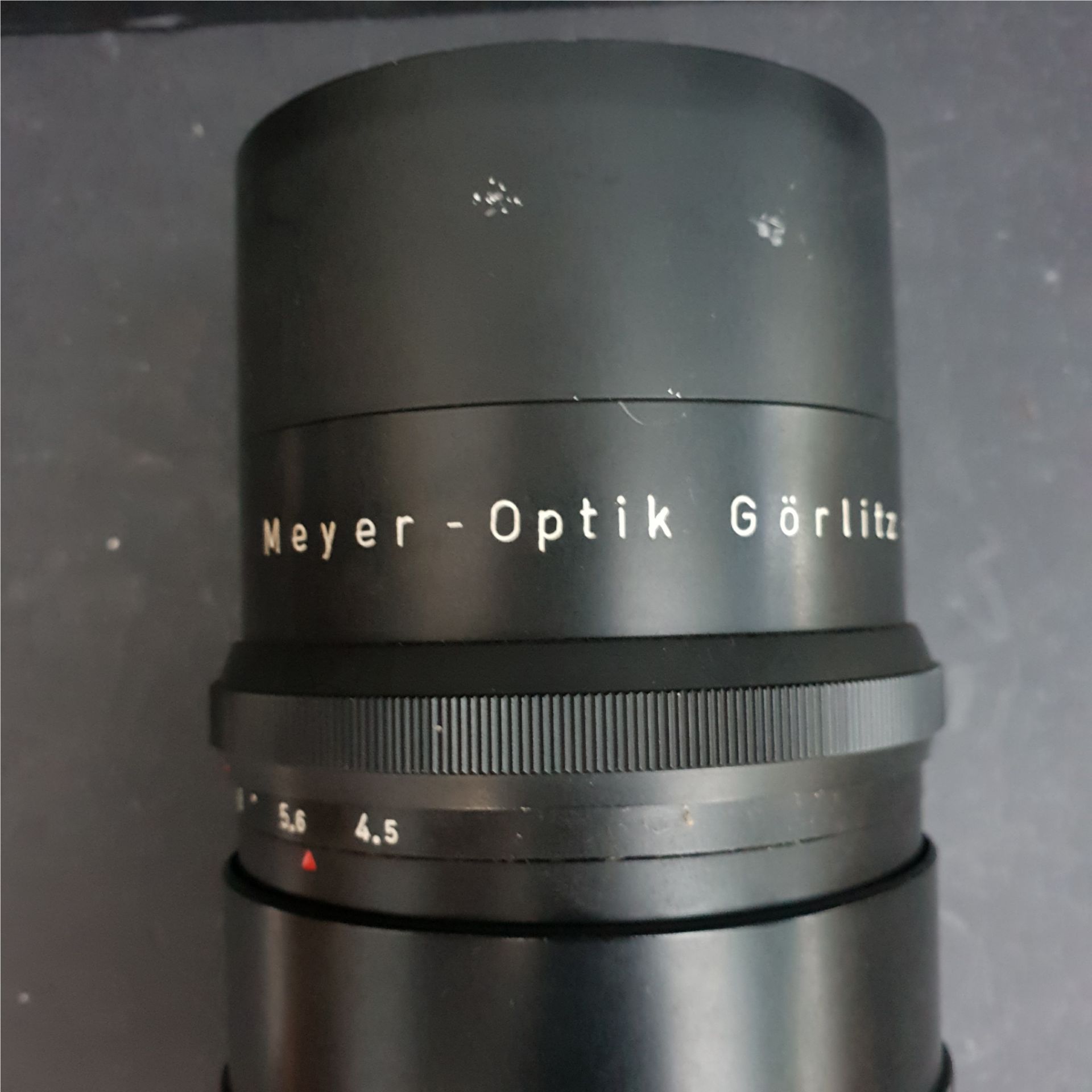 Meyer Optik Telemegor 4.5 / 300 Camera Lens & Leather Case - Image 2 of 5