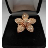18Ct Rose Gold 5 Leaf Petal Pattern Diamond Ring
