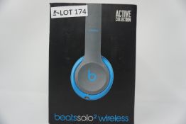 RRP £189.99 Beats By Dre Solo2 WIRELESS On-Ear Headphones -BLUE AND GREY