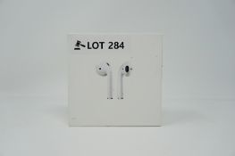 RRP £199.99 Apple Airpods with Charging Case