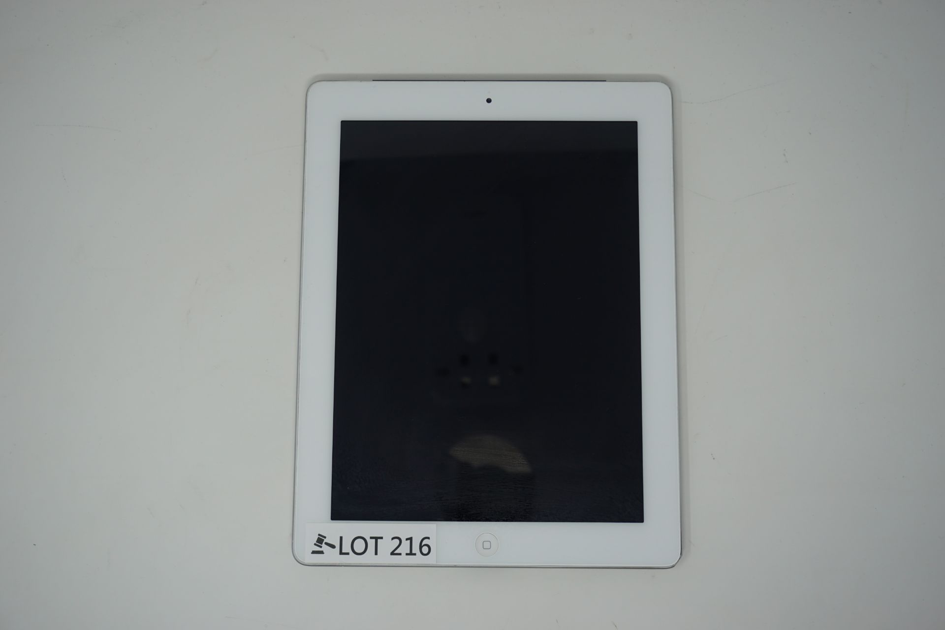 RRP £449.99 APPLE IPAD A1396 32GB Cellular - Image 2 of 2