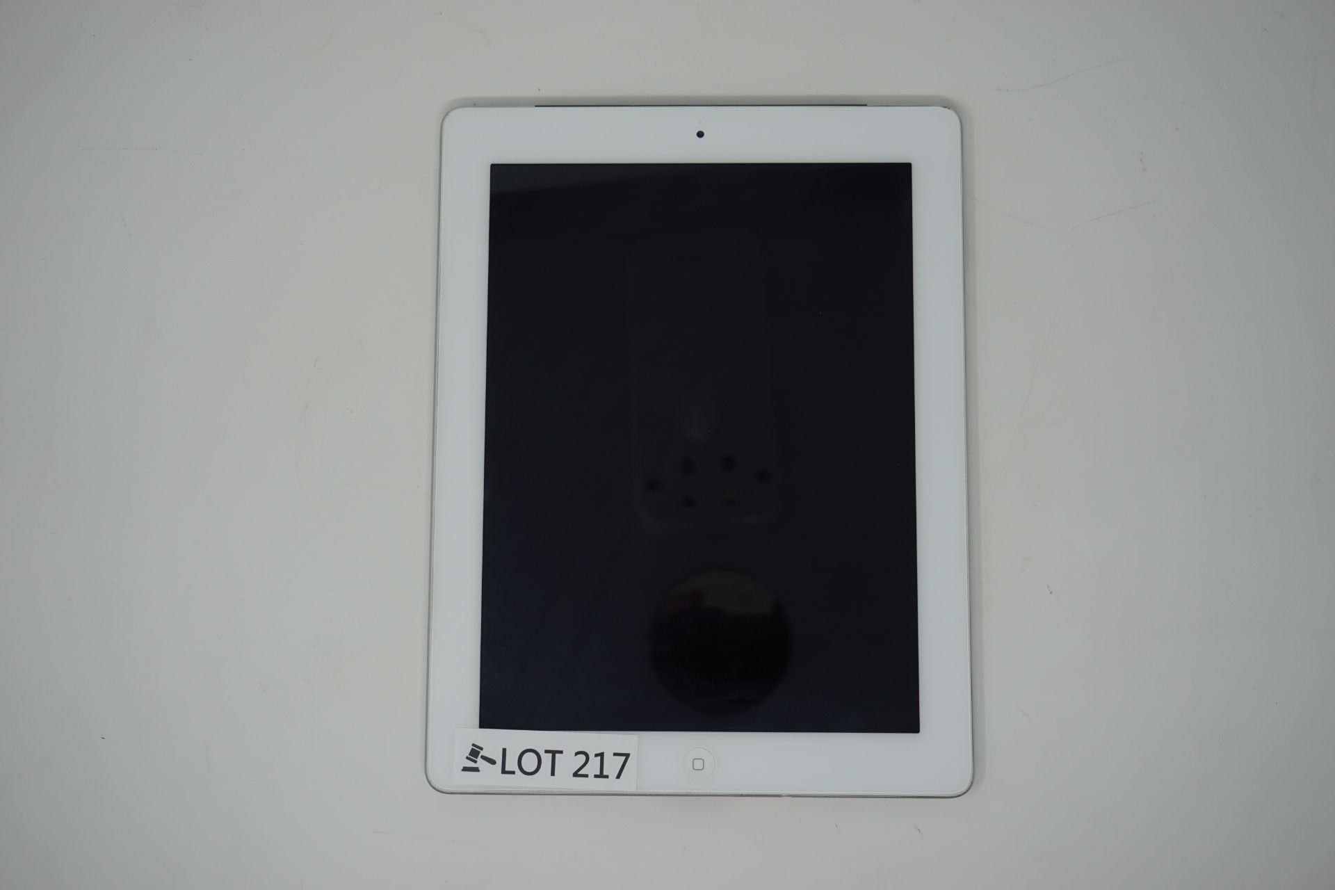 RRP £399.99 APPLE IPAD A1396 16GB Cellular - Image 2 of 2