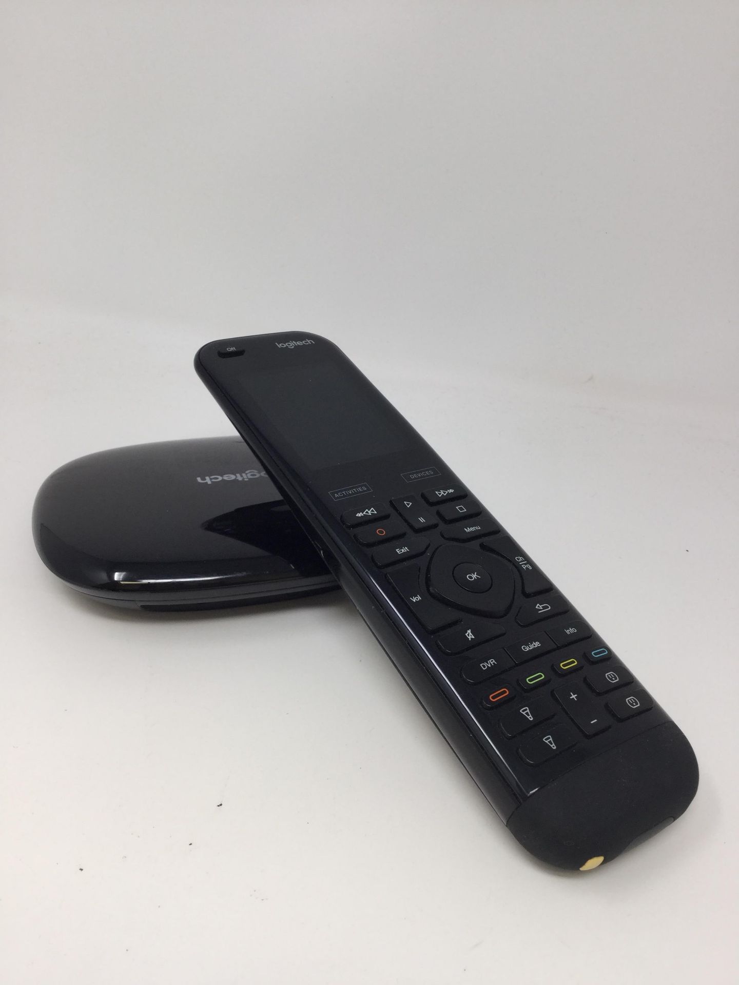 RRP £284.99 Logitech Harmony Elite Enhanced Universal Remote Control - Image 2 of 2