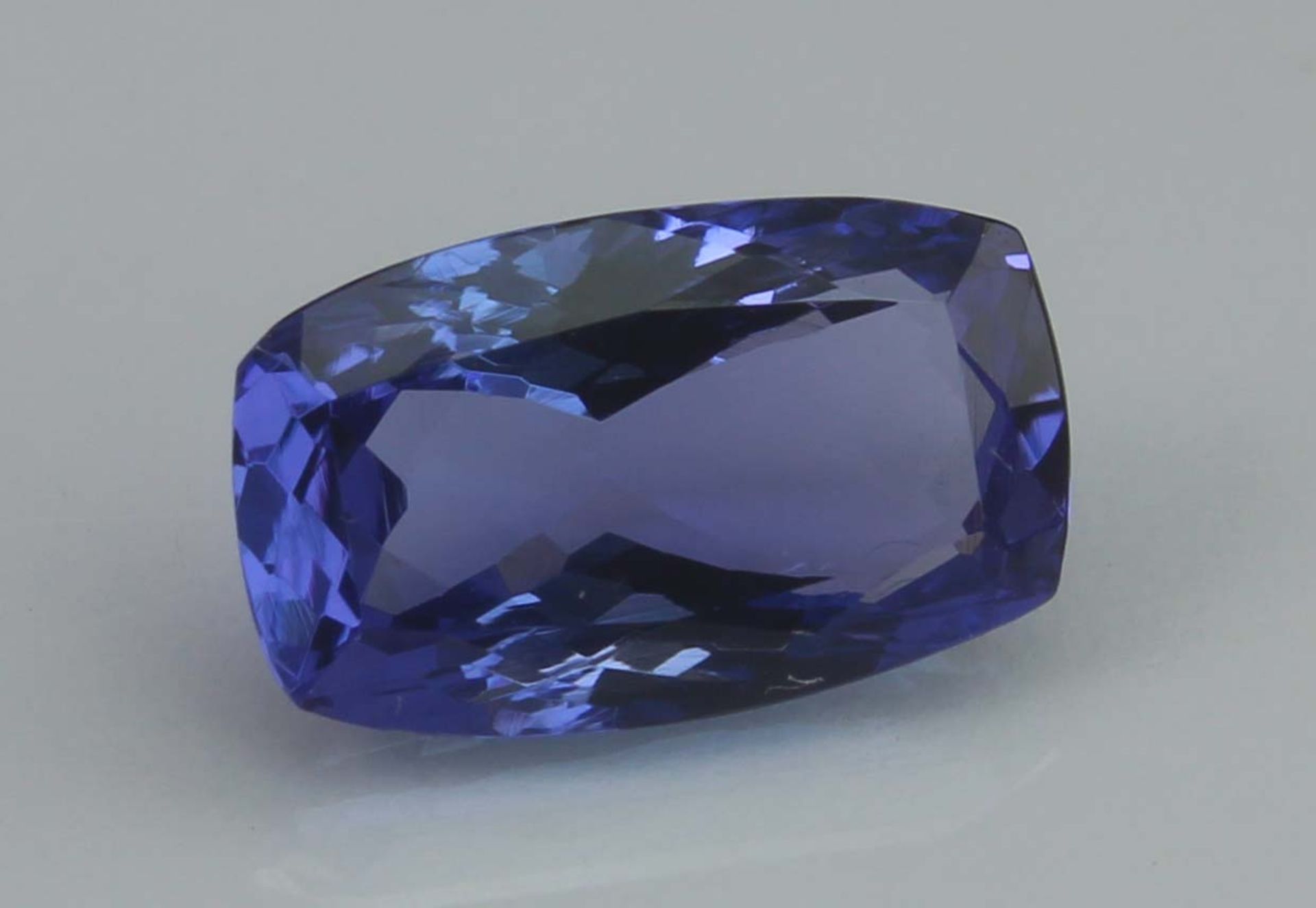 Tanzanite, 1.85 Ct - Image 3 of 5