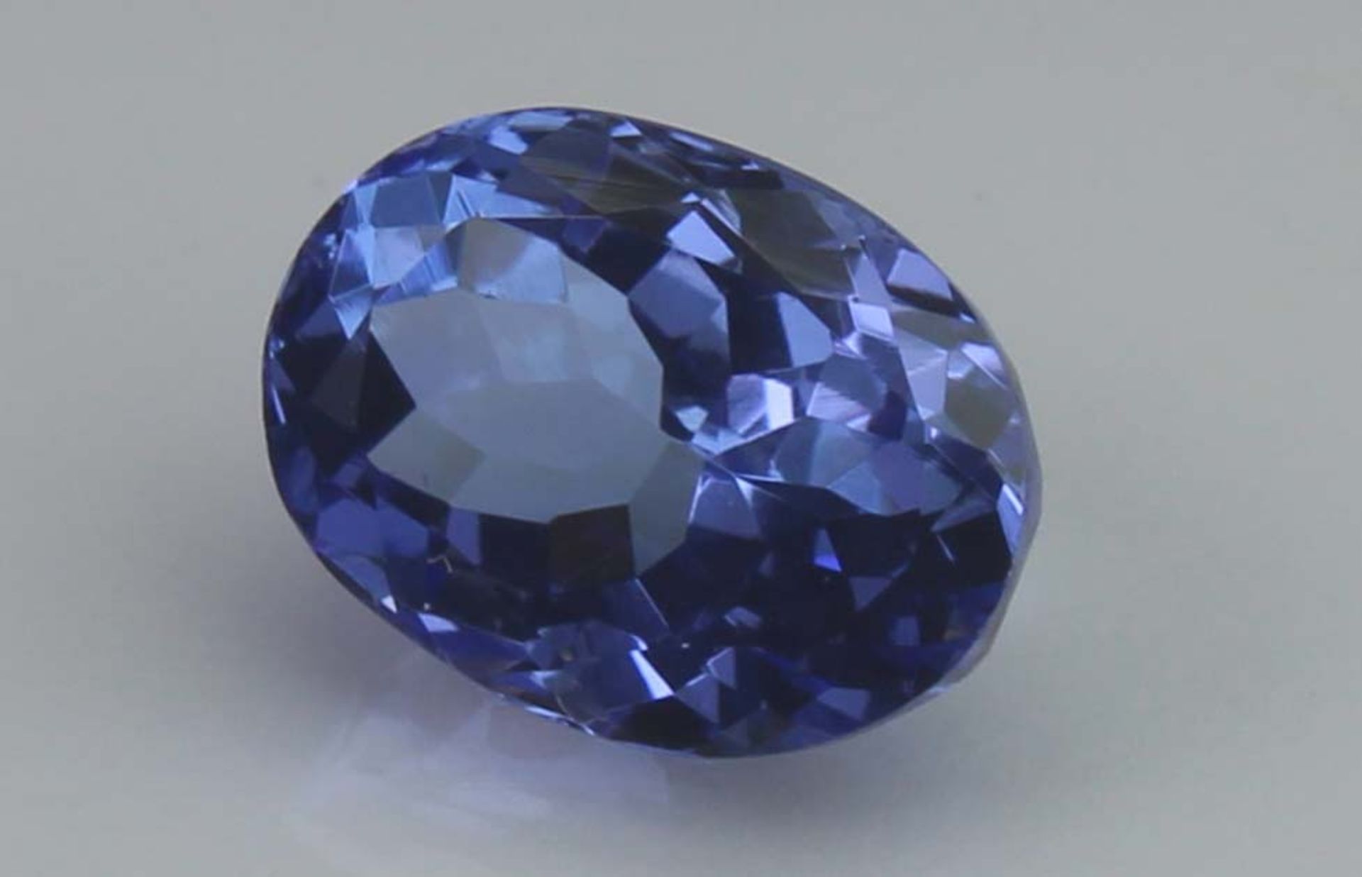 Tanzanite, 1.69 Ct - Image 2 of 5