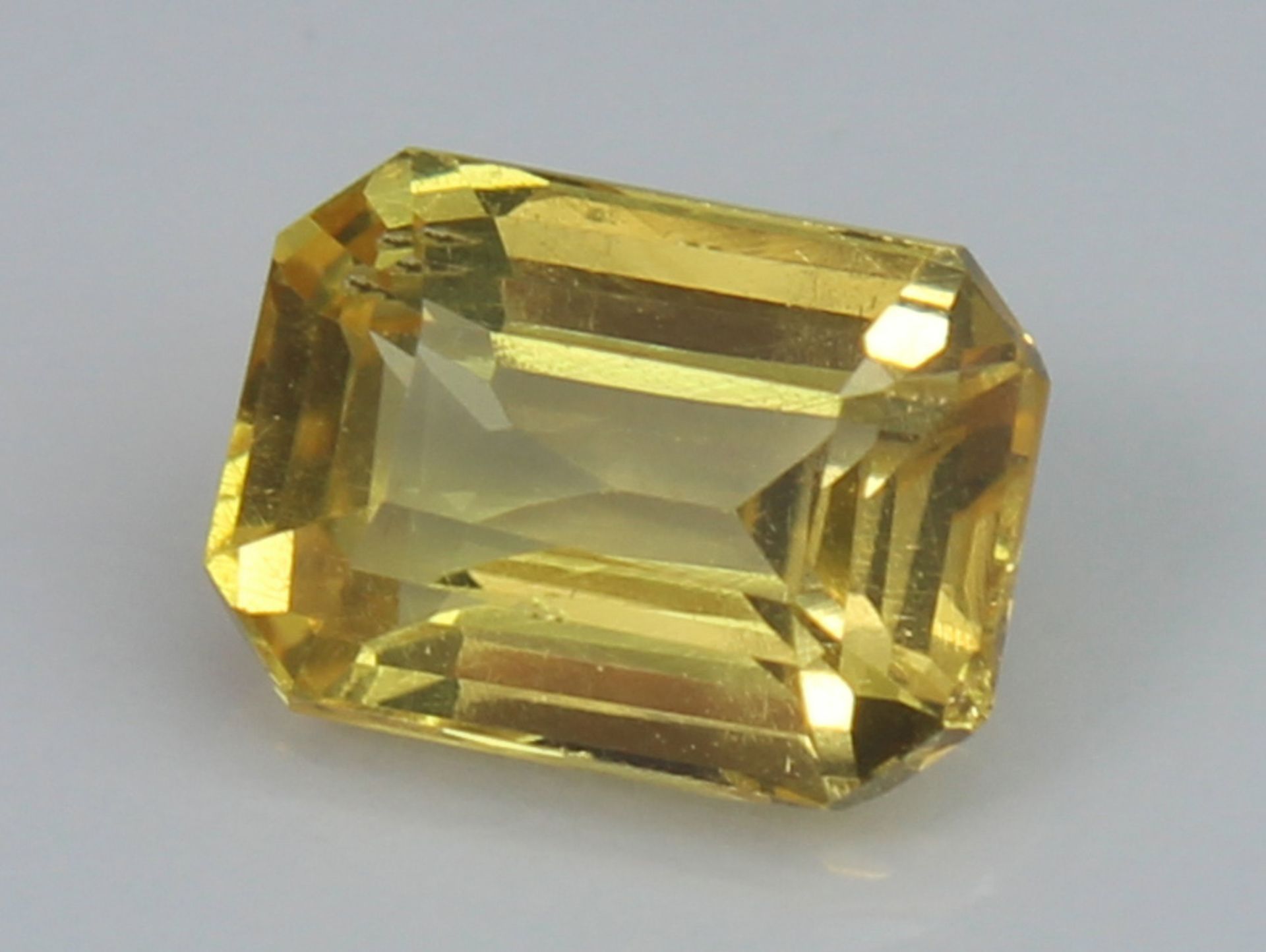 Yellow Sapphire, 1.03 Ct - Image 2 of 5