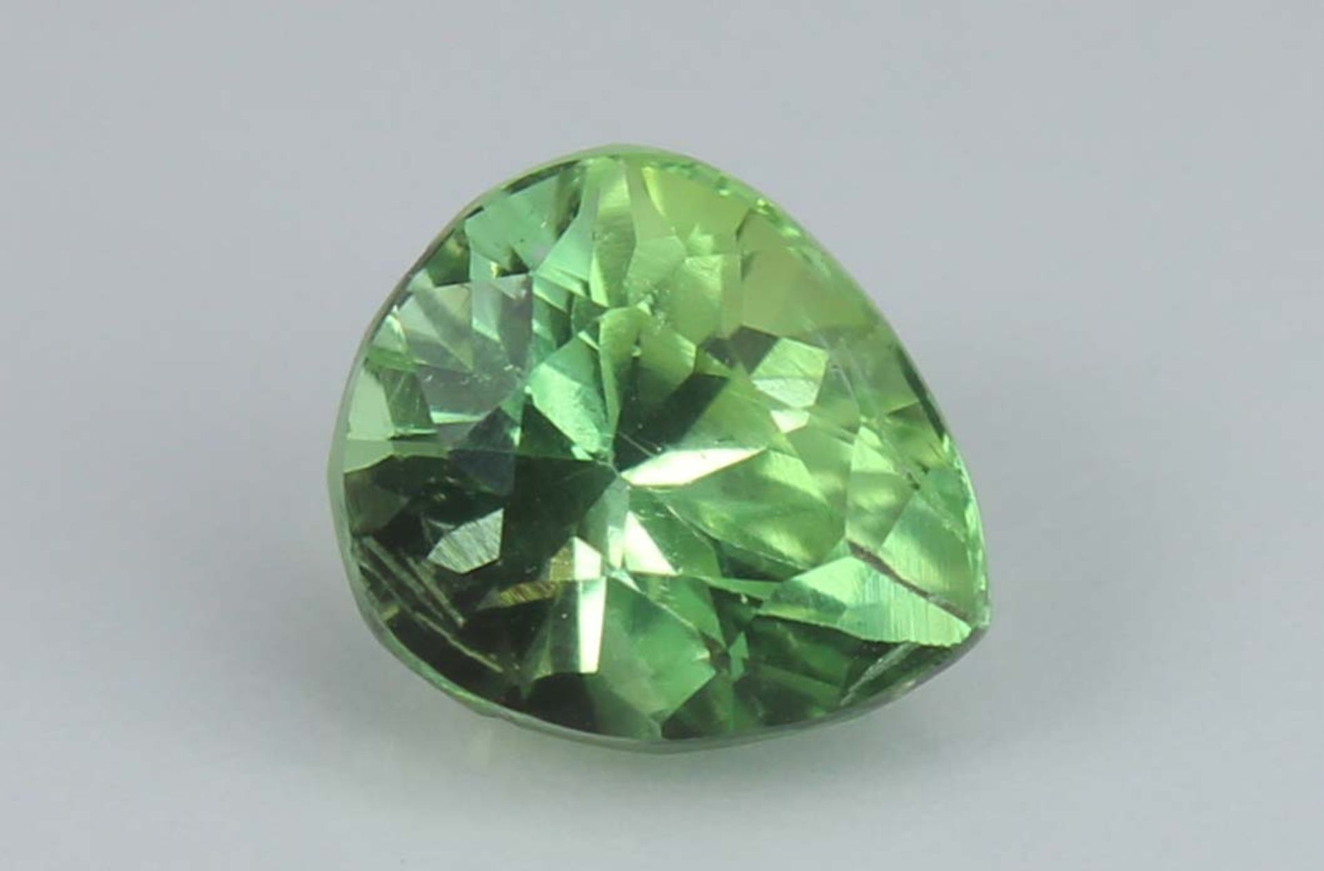 Green "Paraiba"-Tourmaline, 1.35 Ct - Image 2 of 4