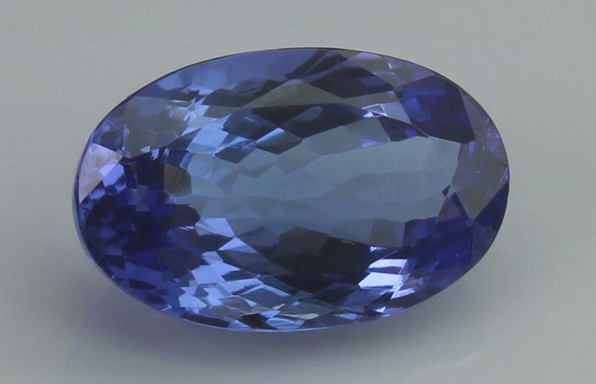 Tanzanite, 2.95 Ct - Image 3 of 5