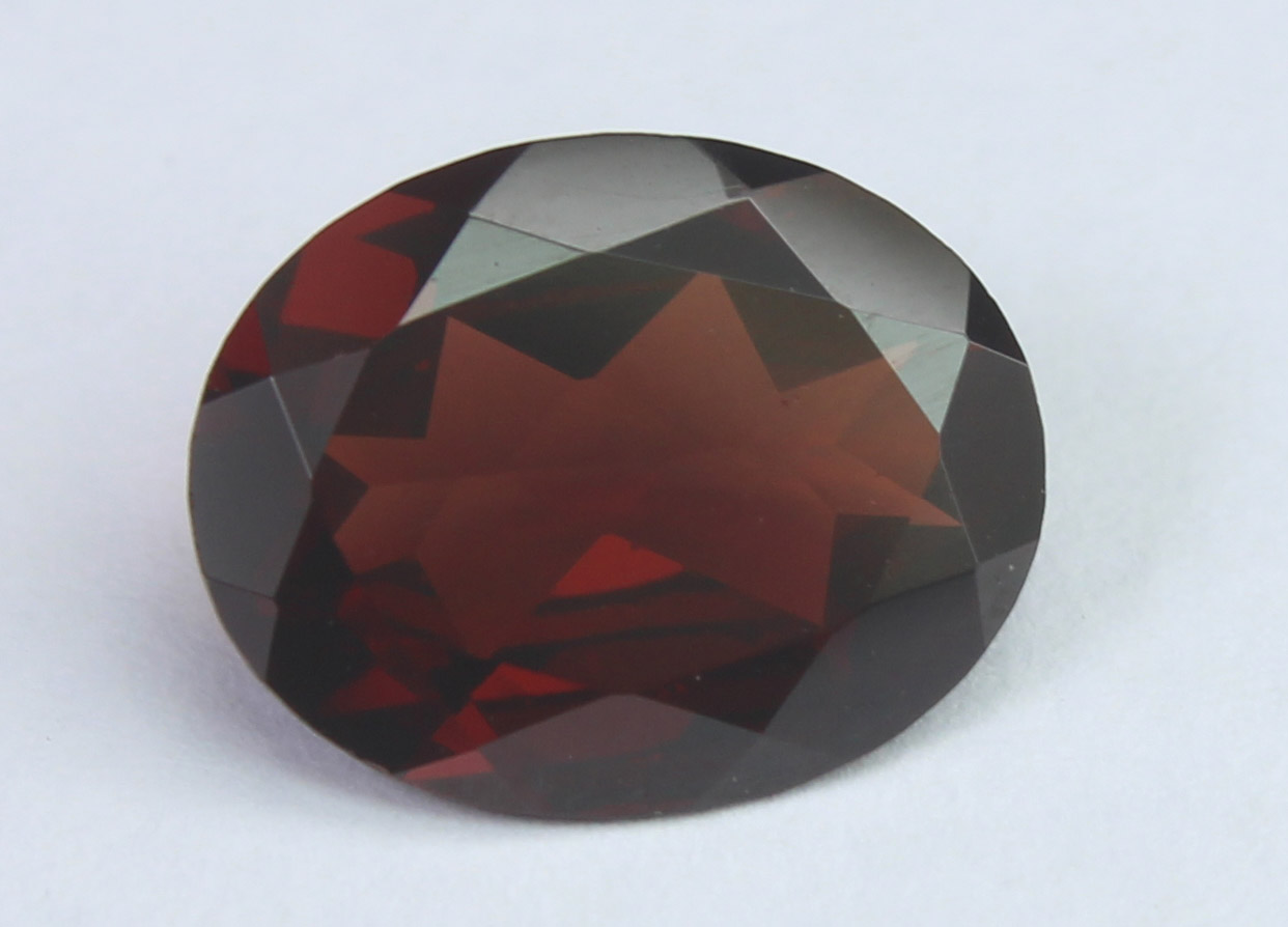 Red Garnet, 2.52 Ct - Image 2 of 4