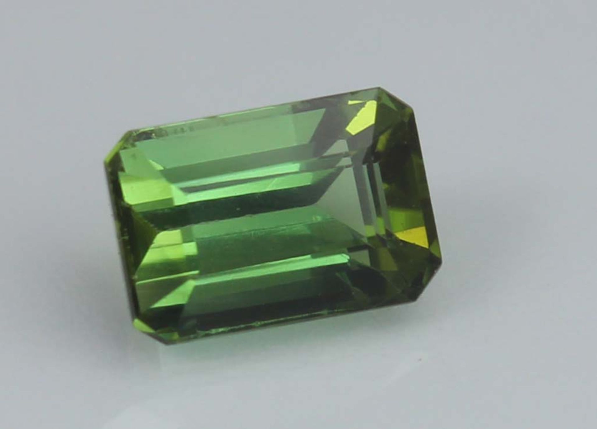 Green Tourmaline, 1.09 Ct - Image 2 of 4