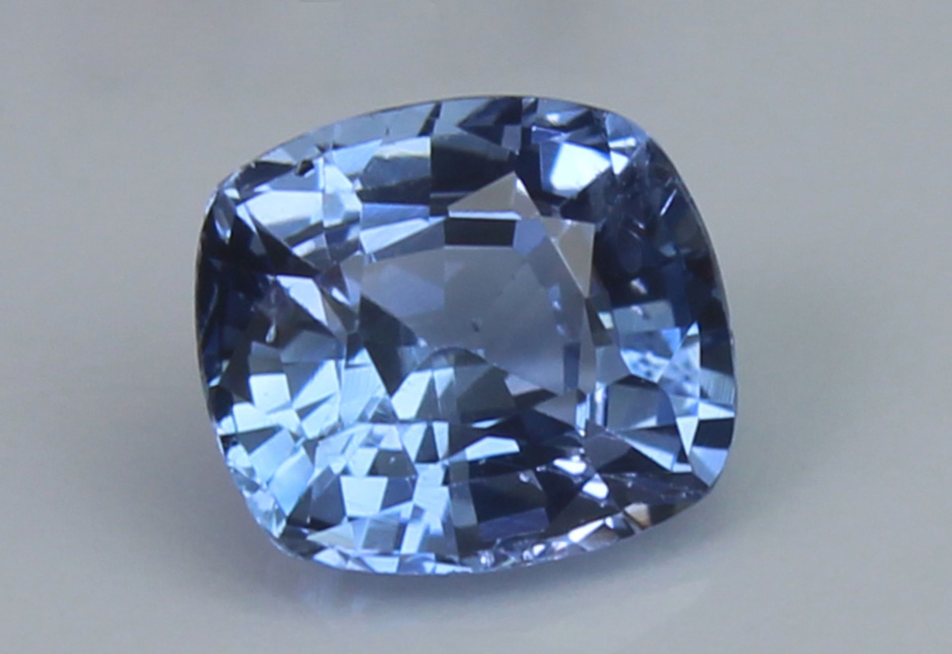 Blue Sapphire, 1.28 Ct - Image 3 of 5