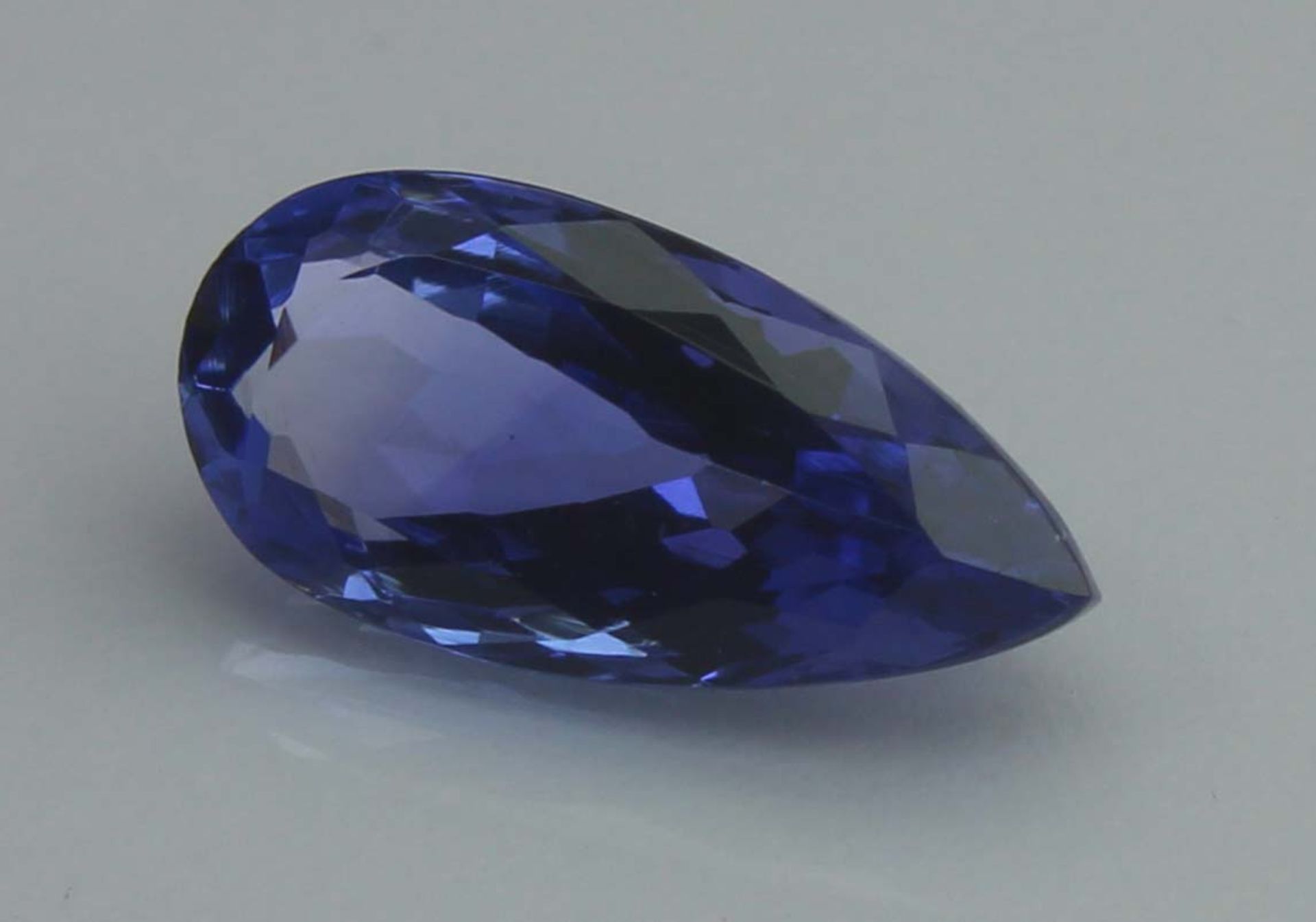 Tanzanite, 1.36 Ct - Image 2 of 5