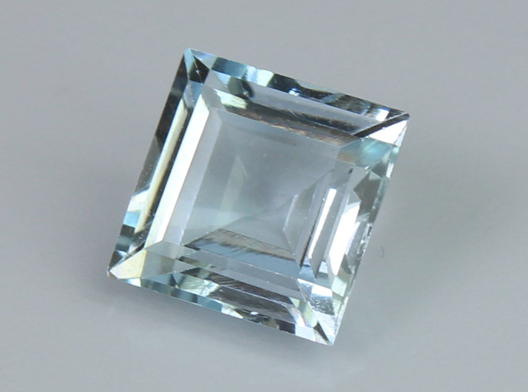 Aquamarine, 1.69 Ct - Image 2 of 3