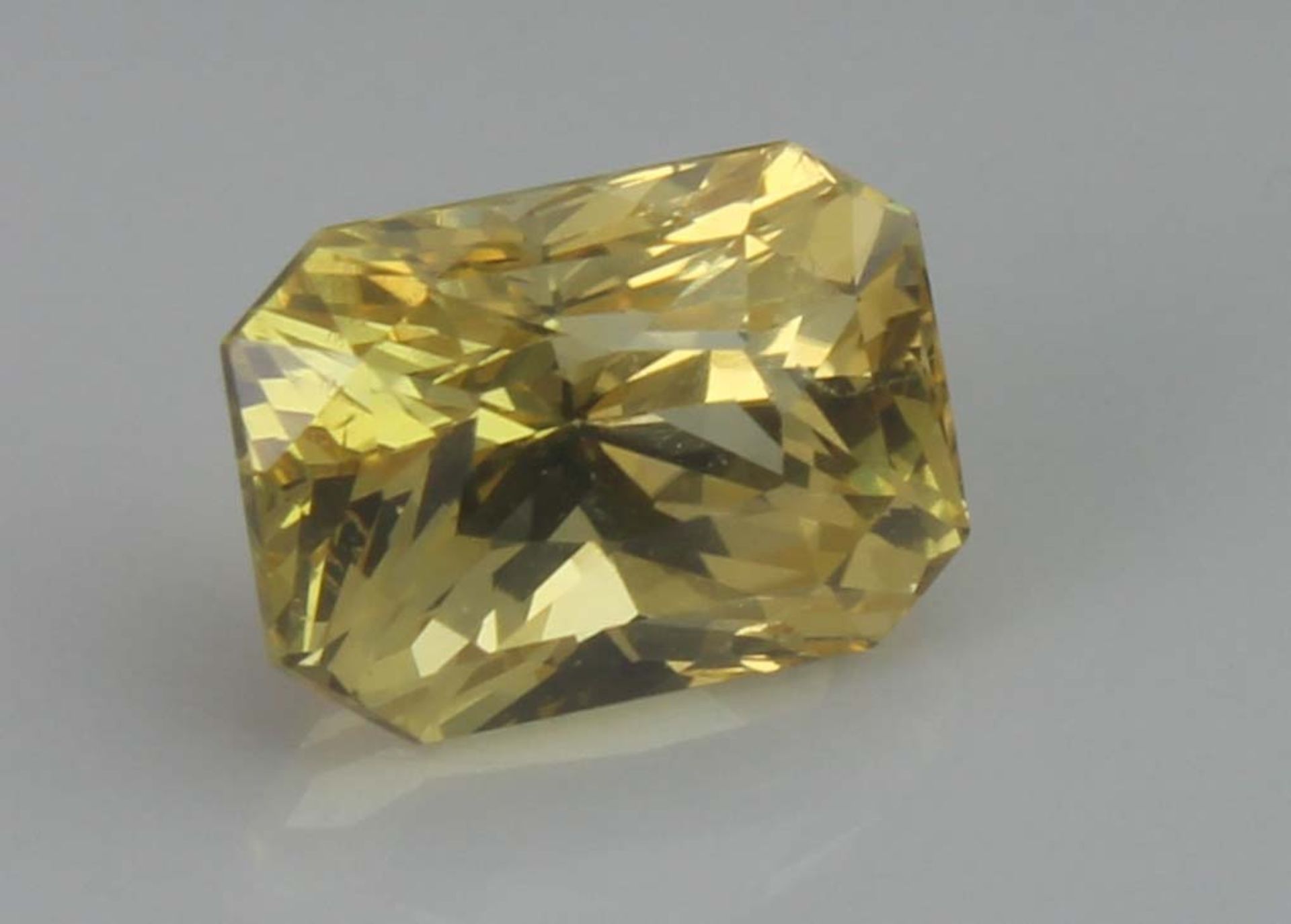 Yellow Sapphire, 1.68 - unheated - Image 3 of 5