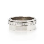 Piaget 18k White Gold Diamond Possession Ring