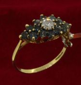 9ct (375) Yellow Gold 0.25ct Diamond & London Topaz Cluster Style Dress Ring