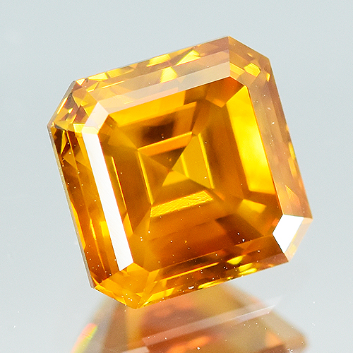 Superb Colour IGI Certified 1.79Cts Natural Intense Yellowish Orange Diamond - Image 3 of 6
