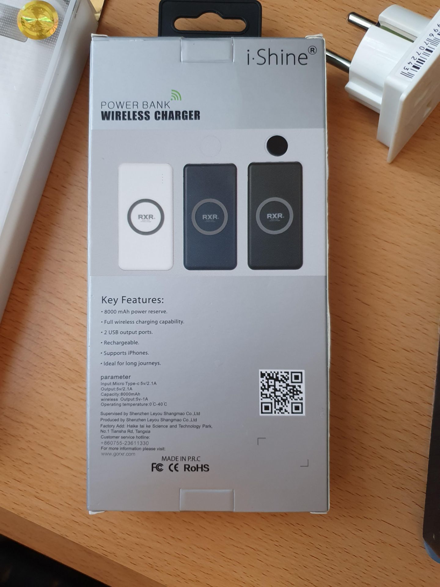 new mix items 8000mah power bank with wireless charging etc rrp£150 - Image 3 of 5