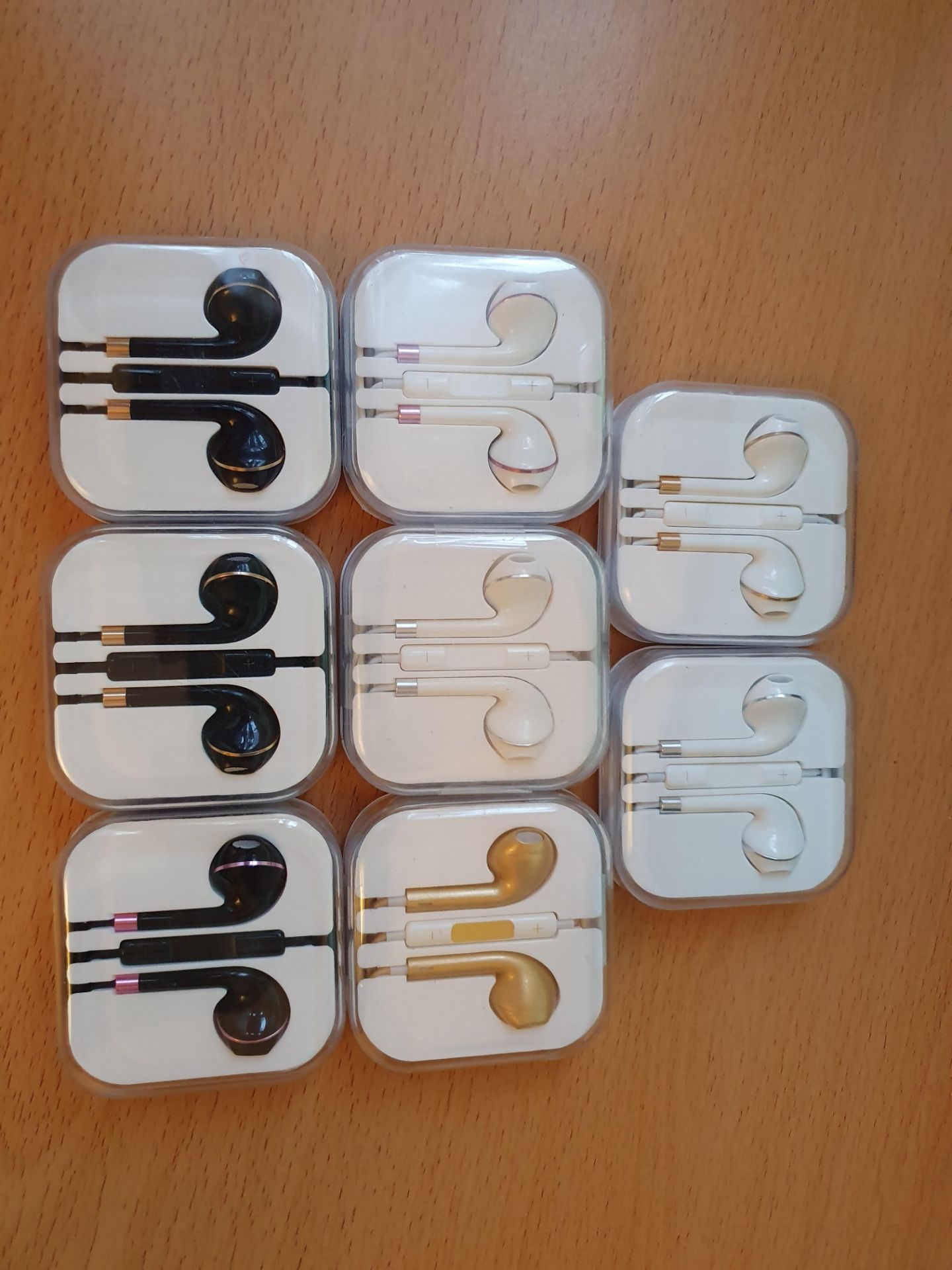 8 x mix styles high quality earphones with volume control and mic rrp£40