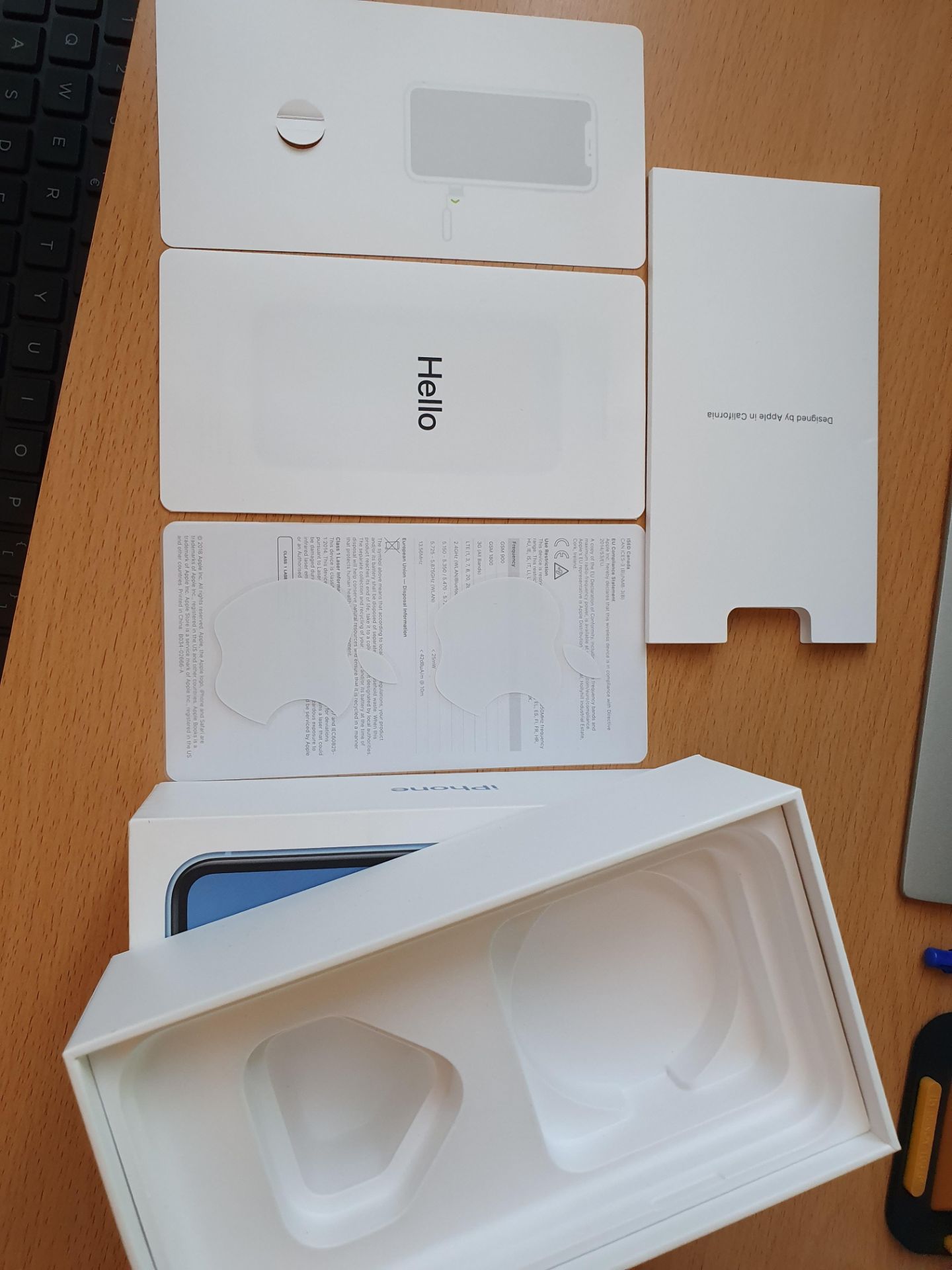 6 x new iphone xr, xs max empty boxes rrp £90 - Image 3 of 3