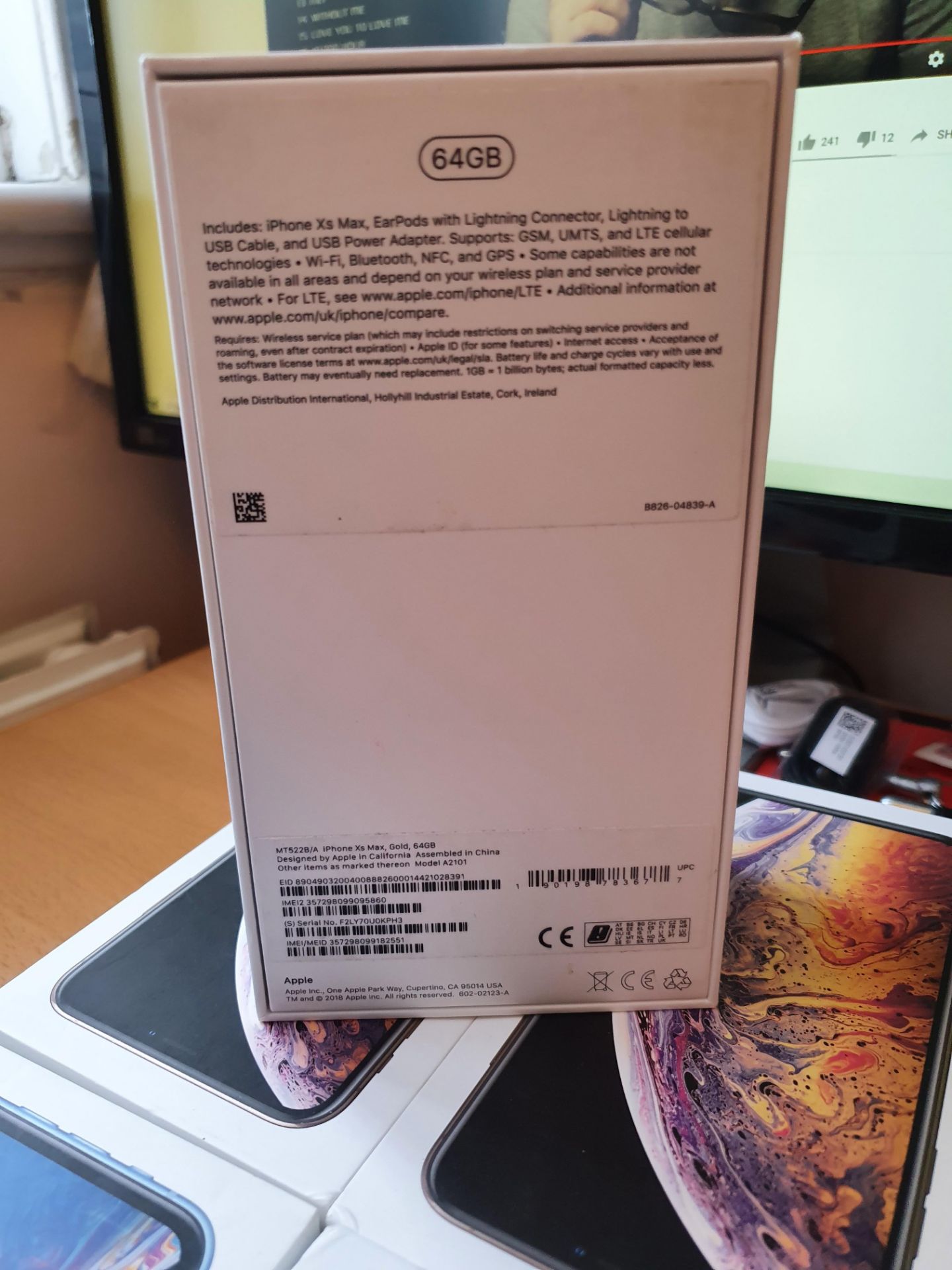 6 x new iphone xr, xs max empty boxes rrp £90 - Image 2 of 3