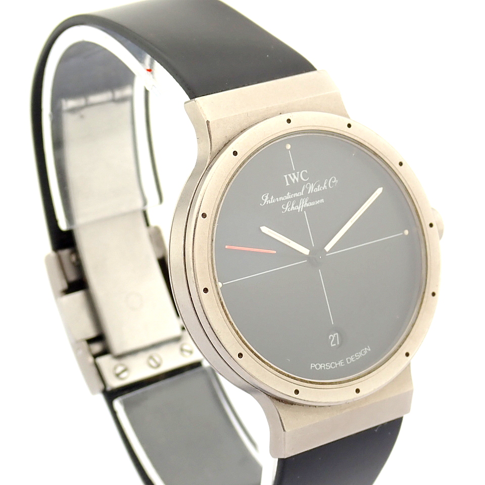 IWC / Porsche Design 32 mm - Gentlemen's Titanium Wrist Watch - Image 11 of 19