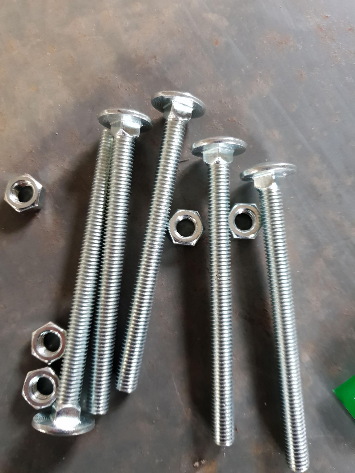 40 packs - M8 x 100mm coach bolts and nuts - Image 3 of 3