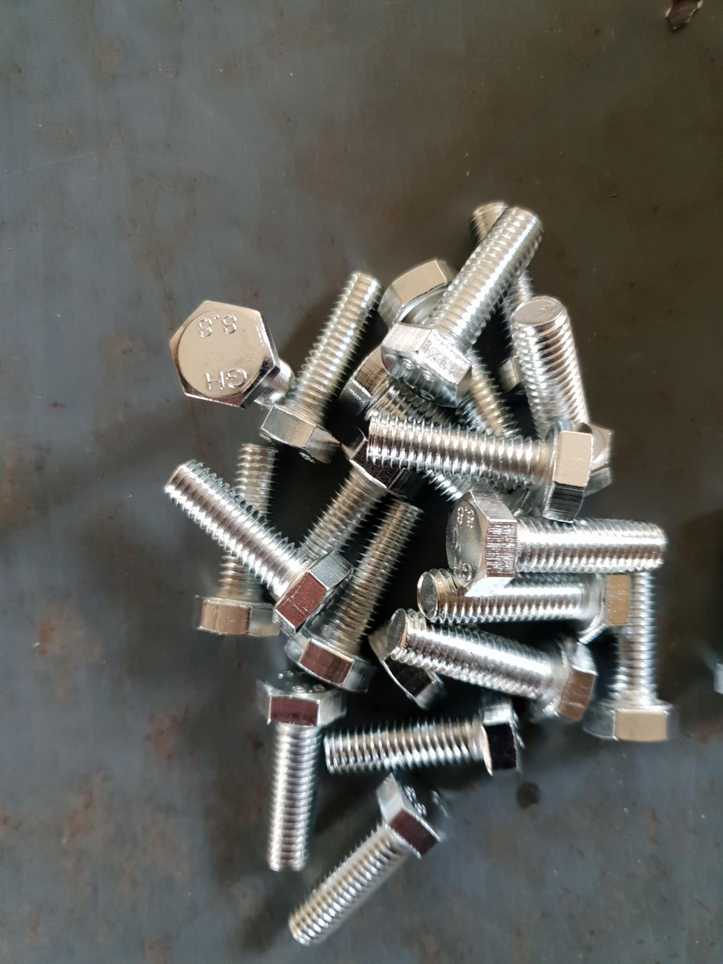 27 boxes - M8 x 25mm bolts - Image 3 of 3