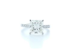 18ct White Gold Princess Cut Diamond Ring 5.13 (4.33) Carats