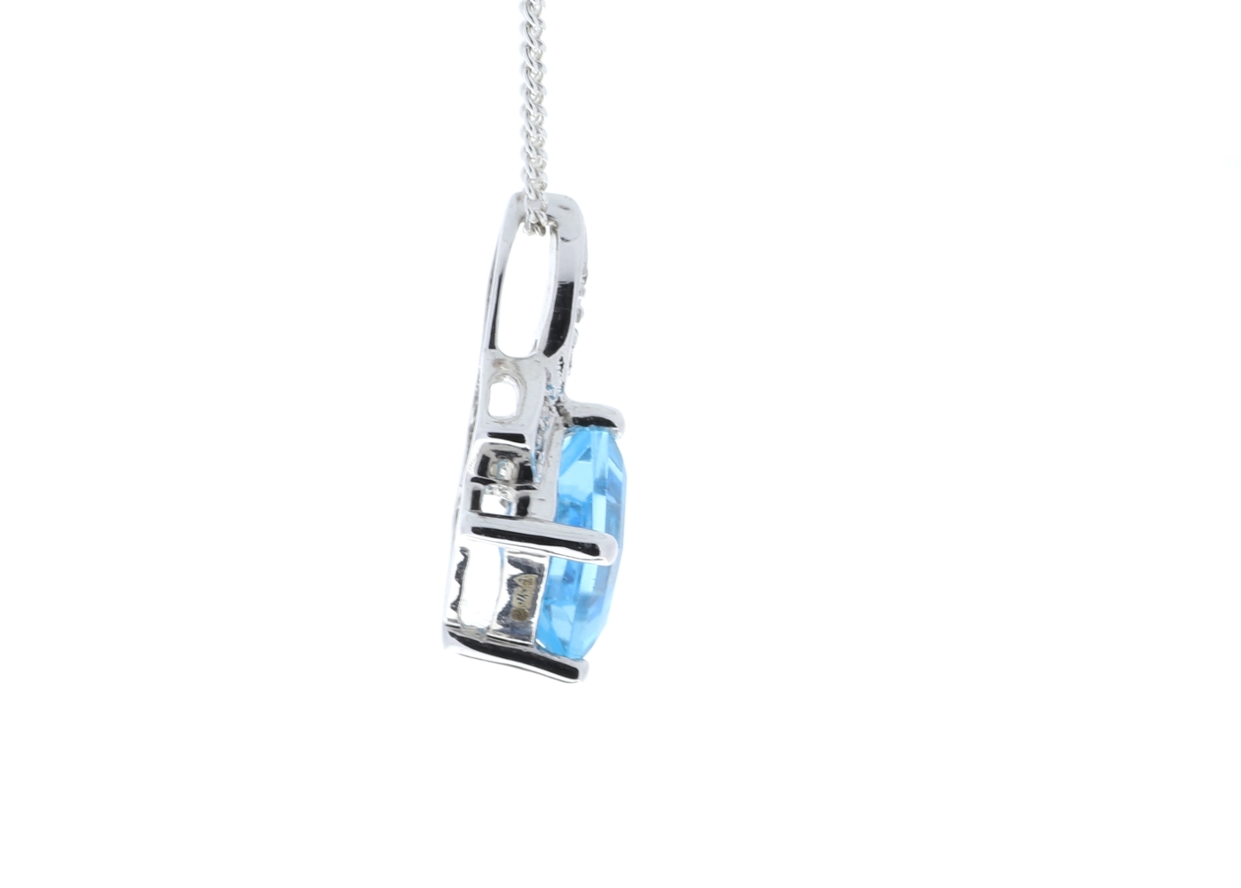 9ct White Gold Diamond And Blue Topaz Pendant 0.02 Carats - Image 3 of 5