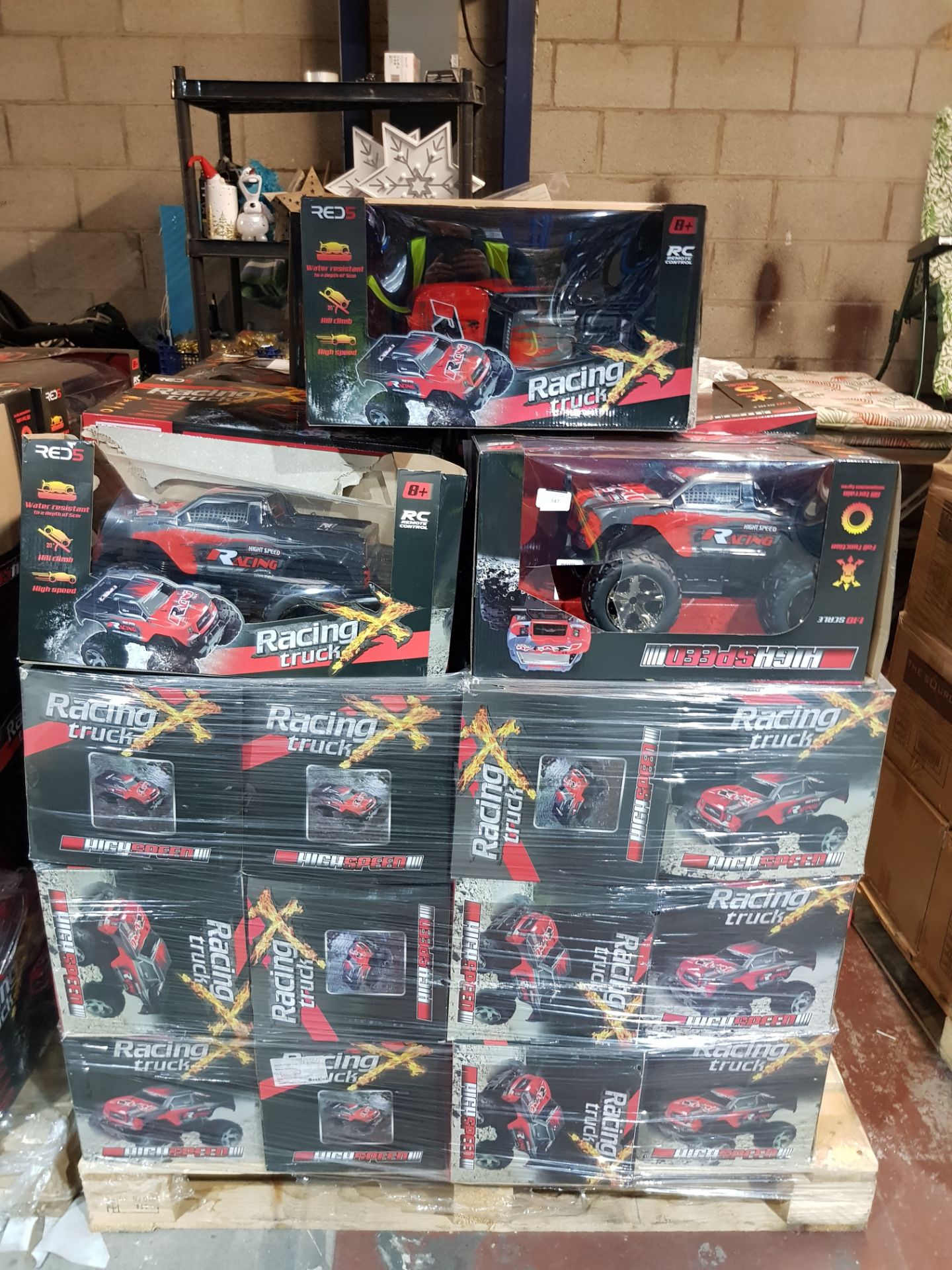 32 X Red5 High Speed RC Racing Truck