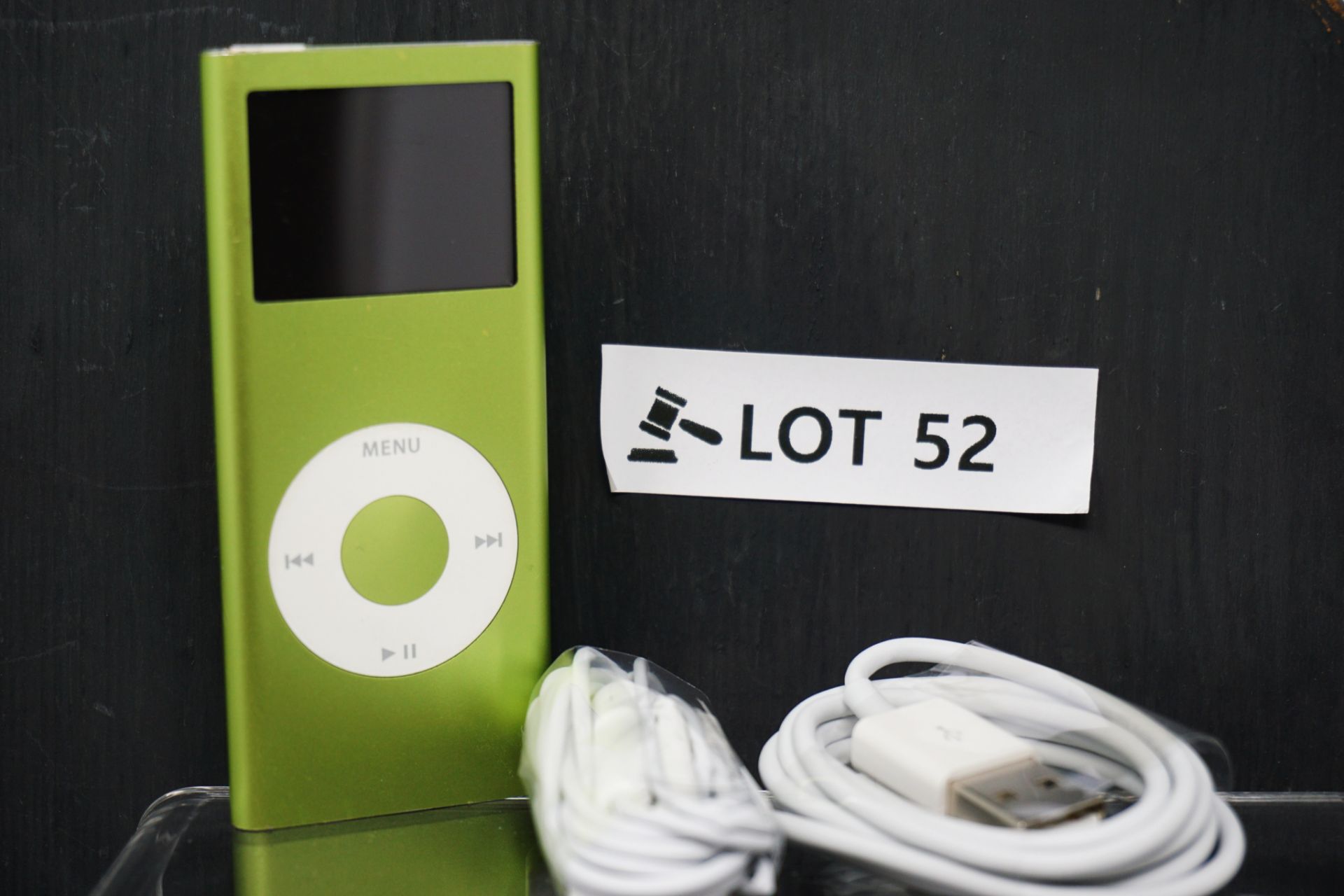 RRP £189.99 Apple iPod Nano 2nd Generation 4gb Green