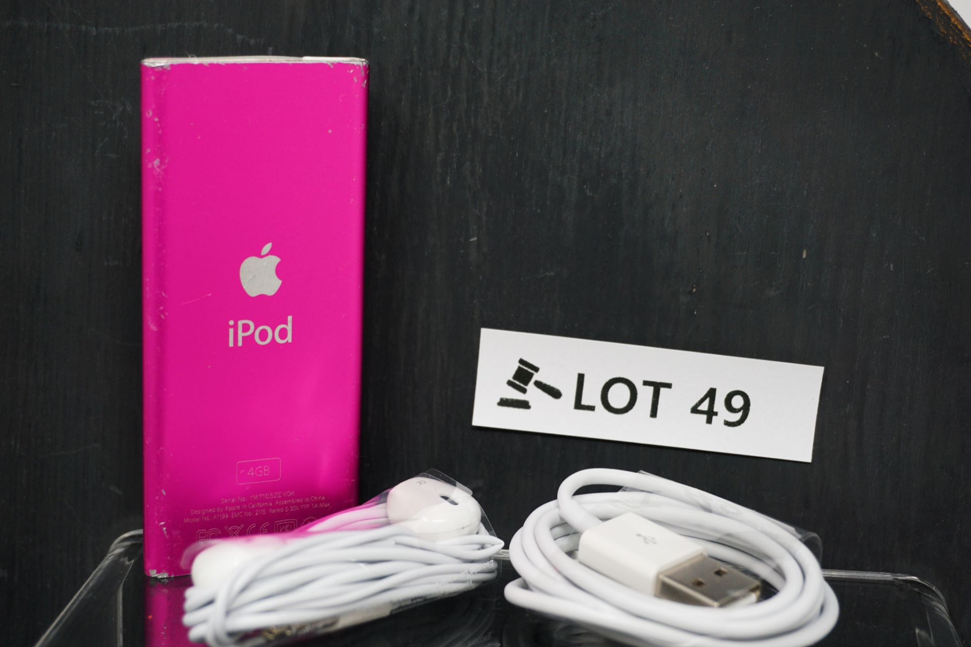 RRP £189.99 Apple iPod Nano 2nd Generation 4gb Pink - Image 2 of 2