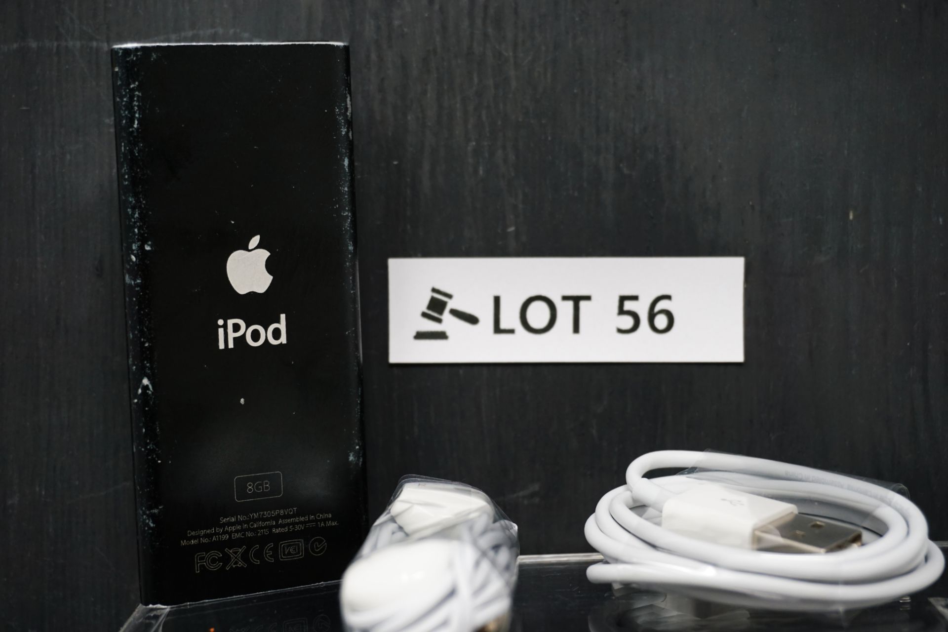 RRP £199.99 Apple iPod Nano 2nd Generation 8gb Black - Image 2 of 2
